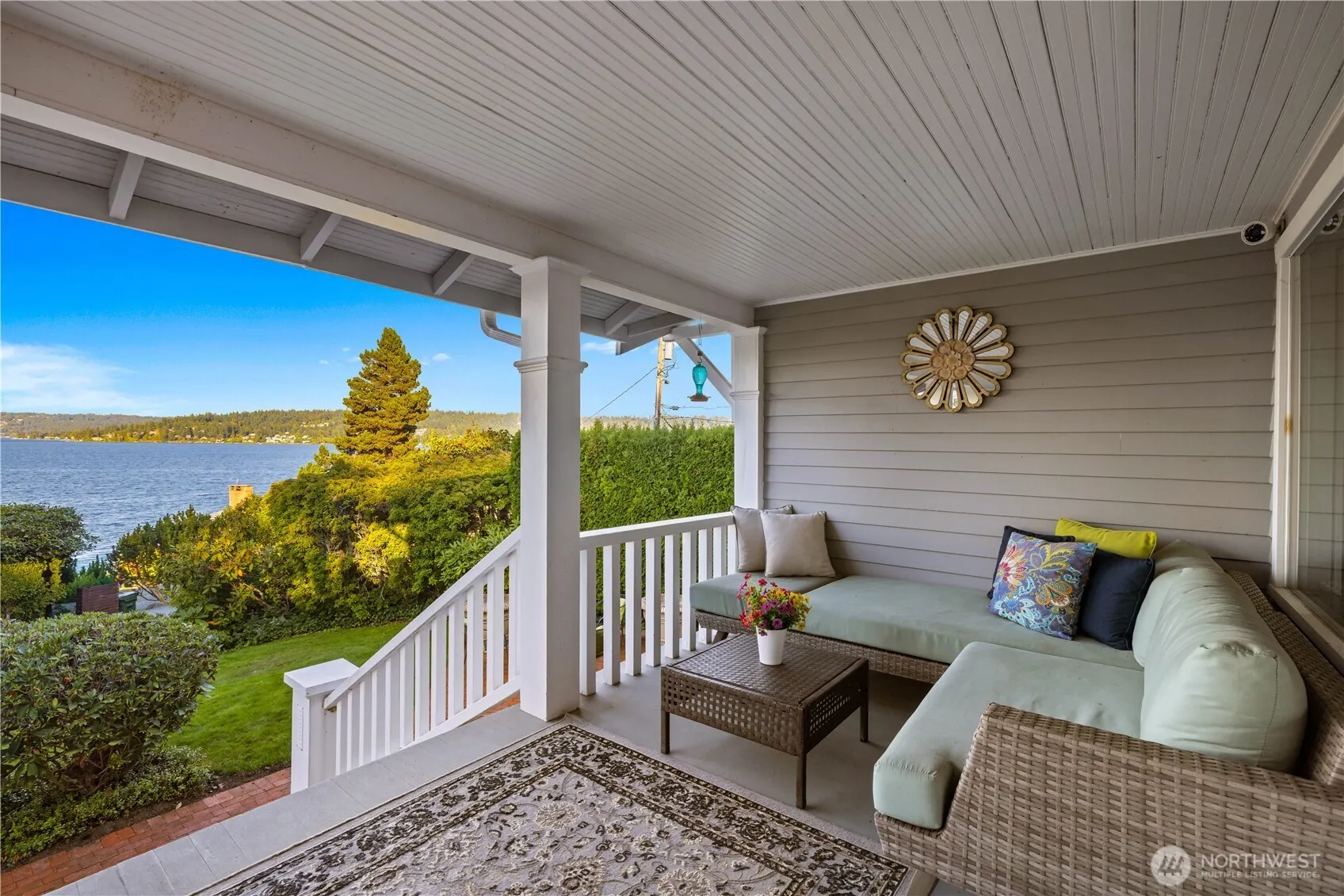 17453 SE 40th Place , Bellevue, WA 98008