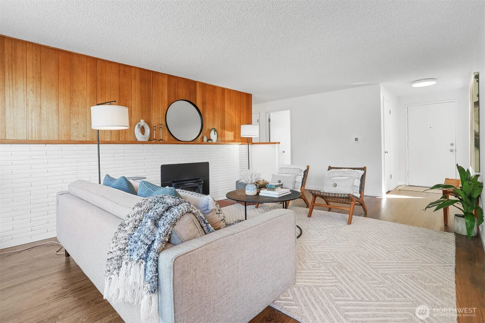 3916 SW 100th Street , Seattle, WA 98146