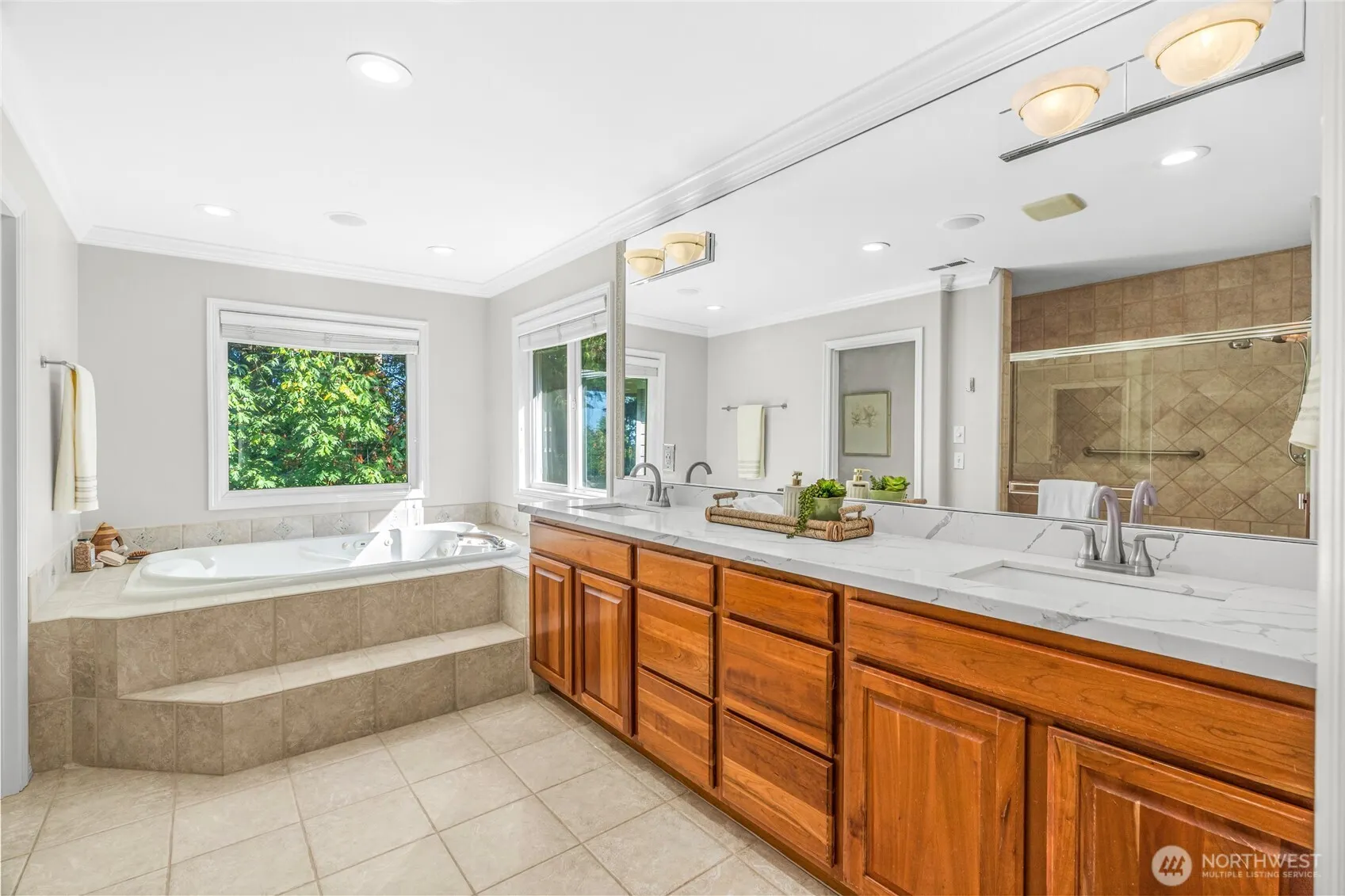 4952 160th Court SE, Bellevue, WA 98006