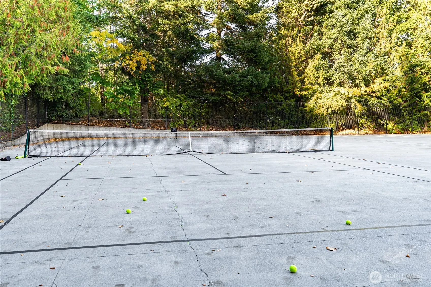 4952 160th Court SE, Bellevue, WA 98006
