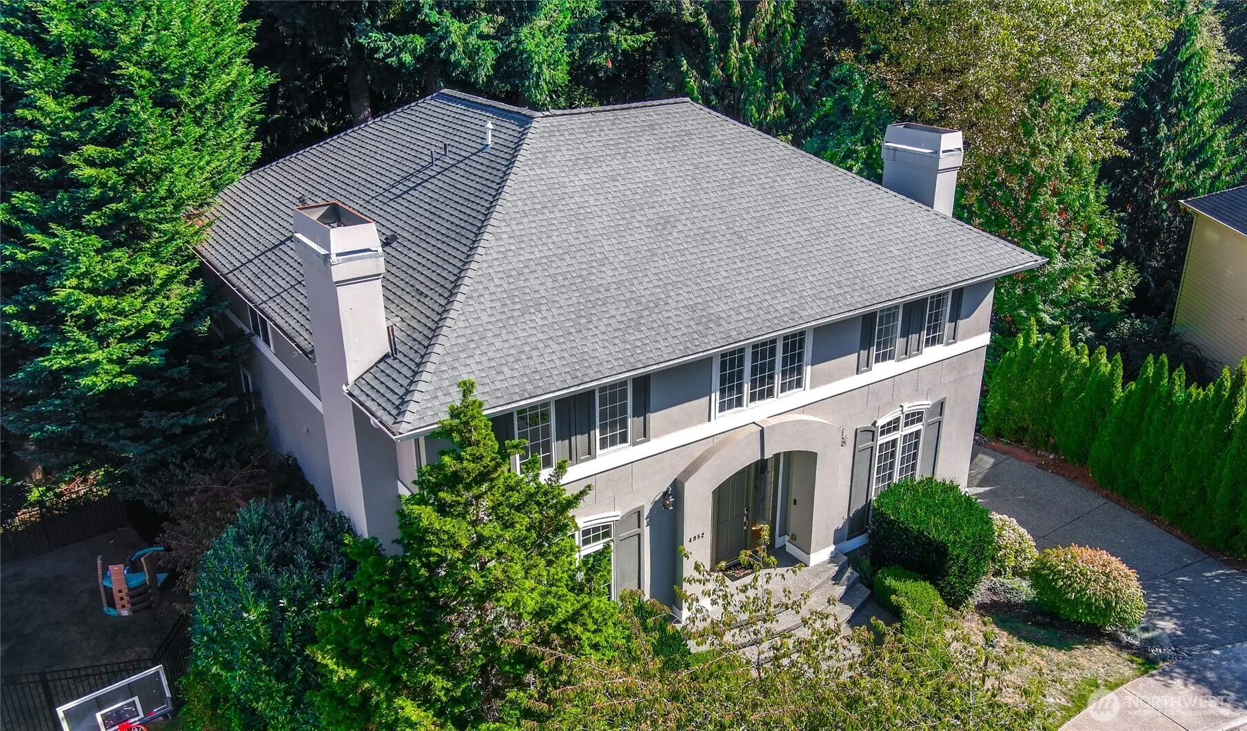 4952 160th Court SE, Bellevue, WA 98006