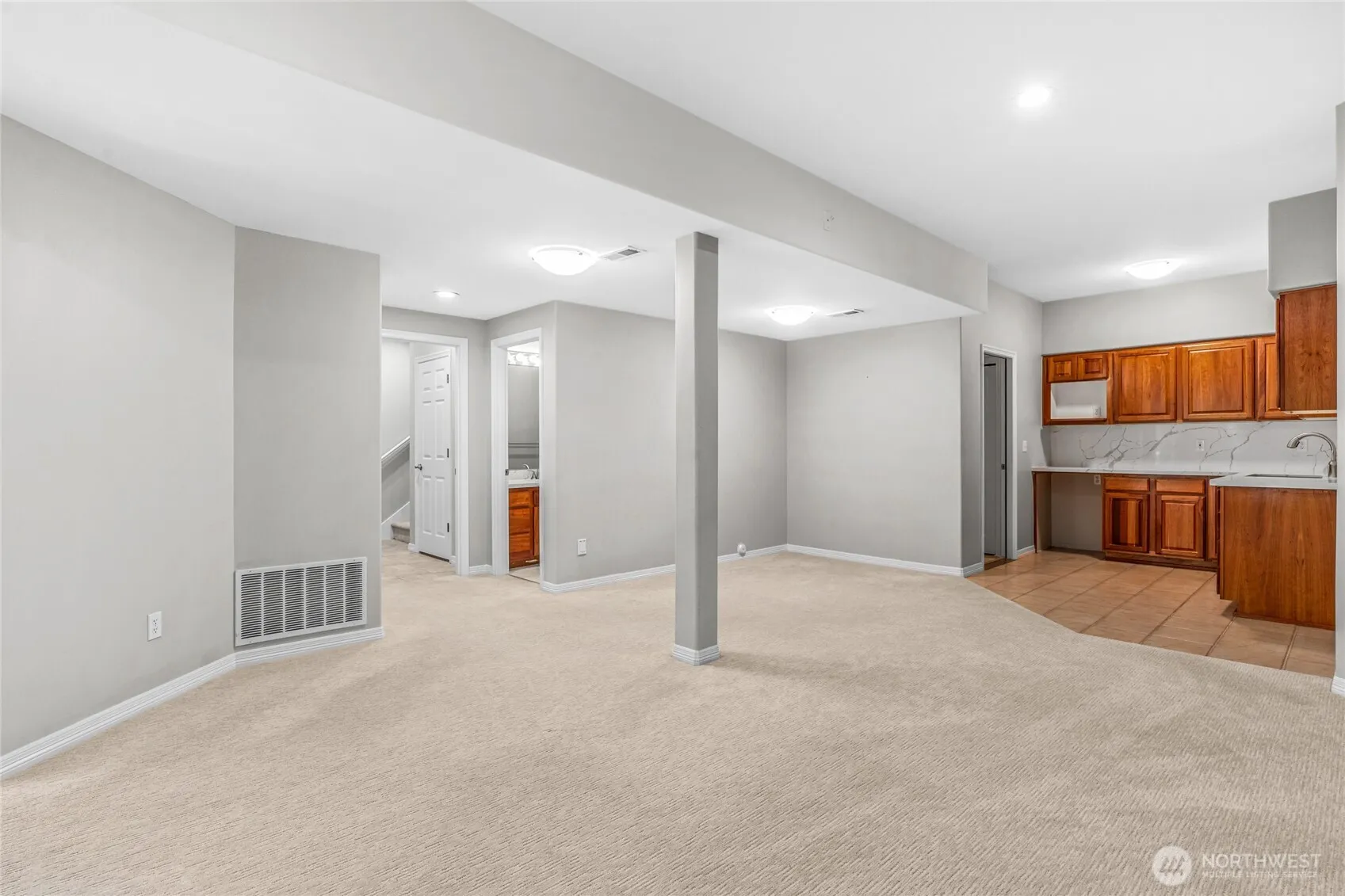 4952 160th Court SE, Bellevue, WA 98006