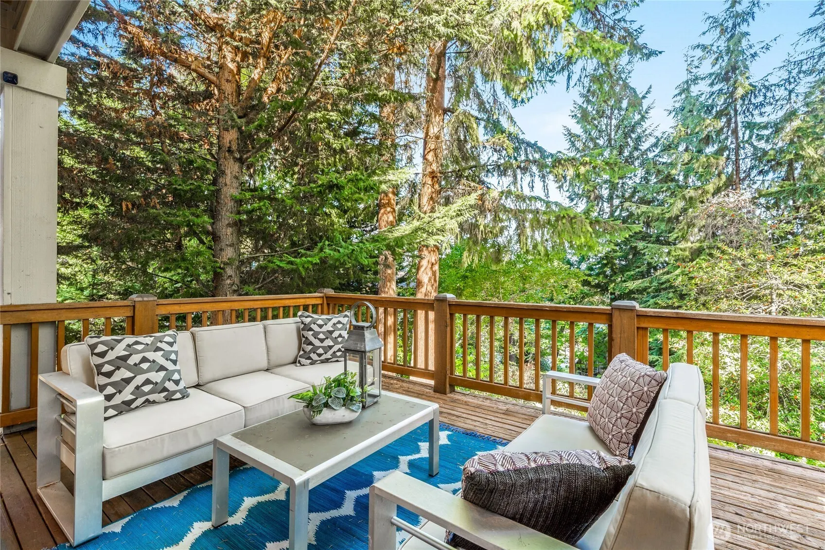 4952 160th Court SE, Bellevue, WA 98006