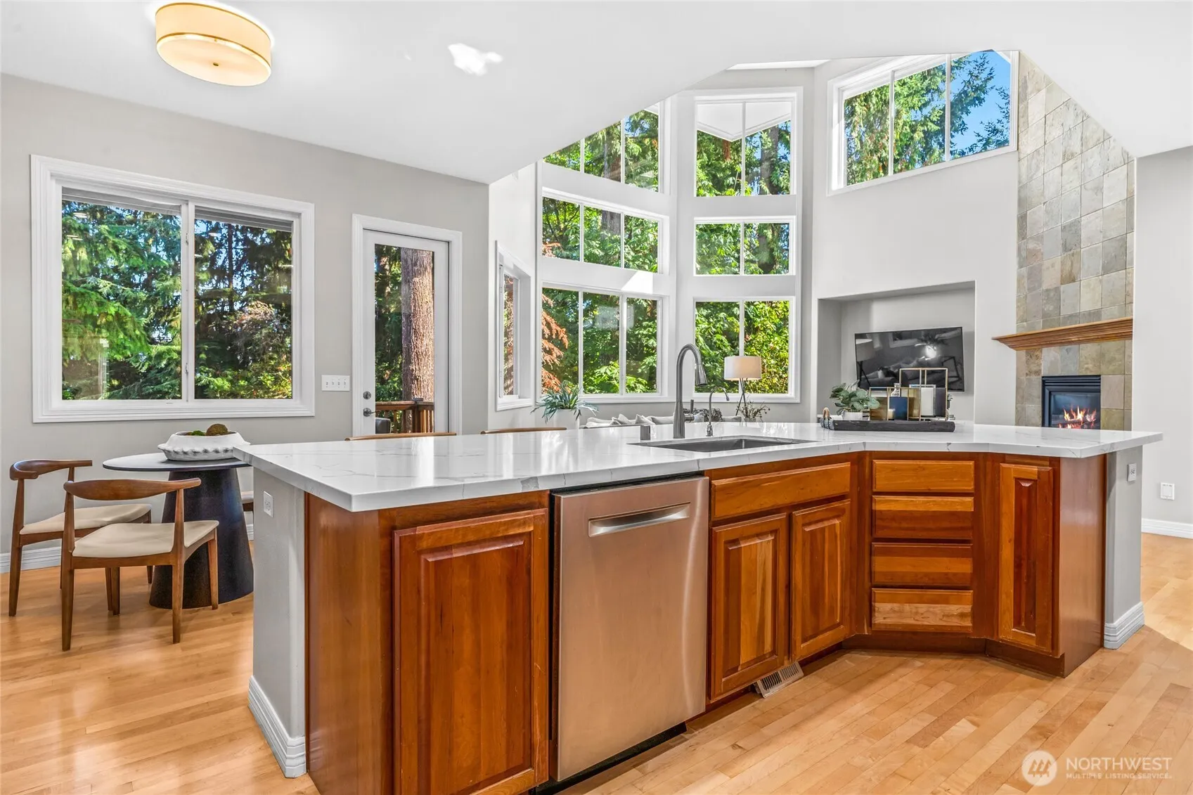 4952 160th Court SE, Bellevue, WA 98006