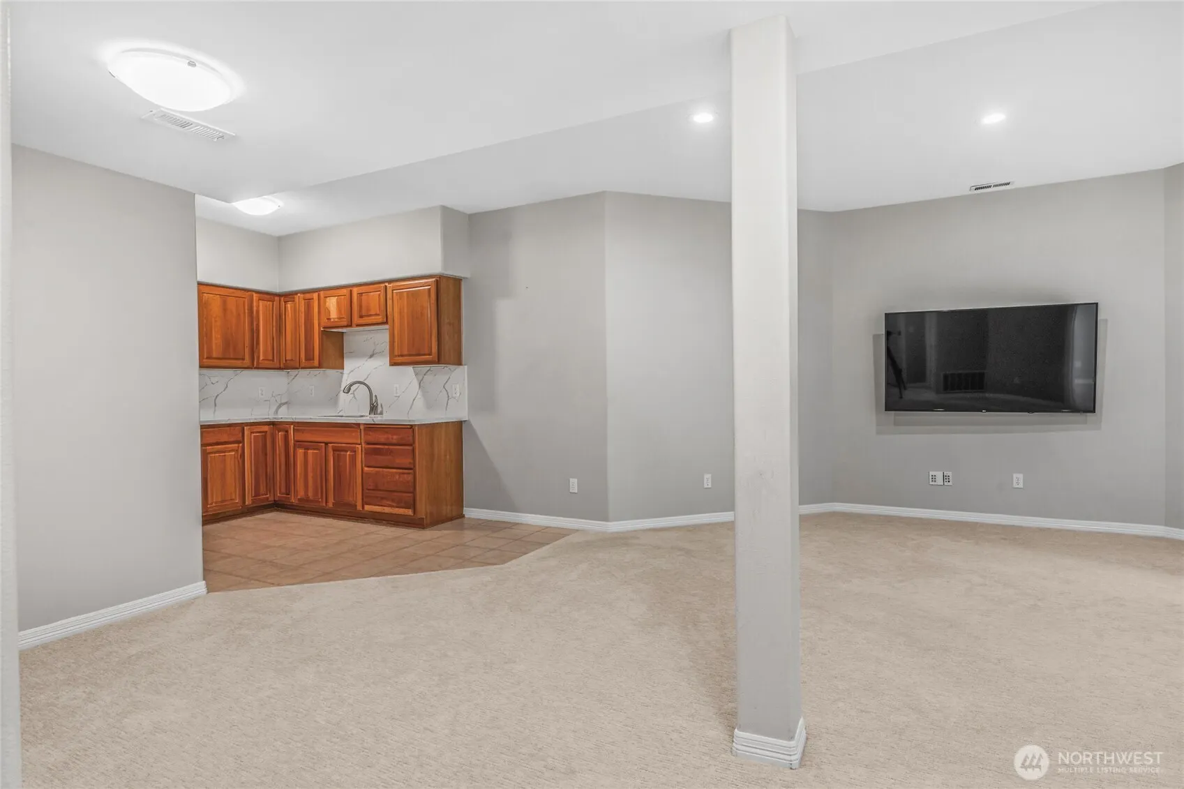4952 160th Court SE, Bellevue, WA 98006