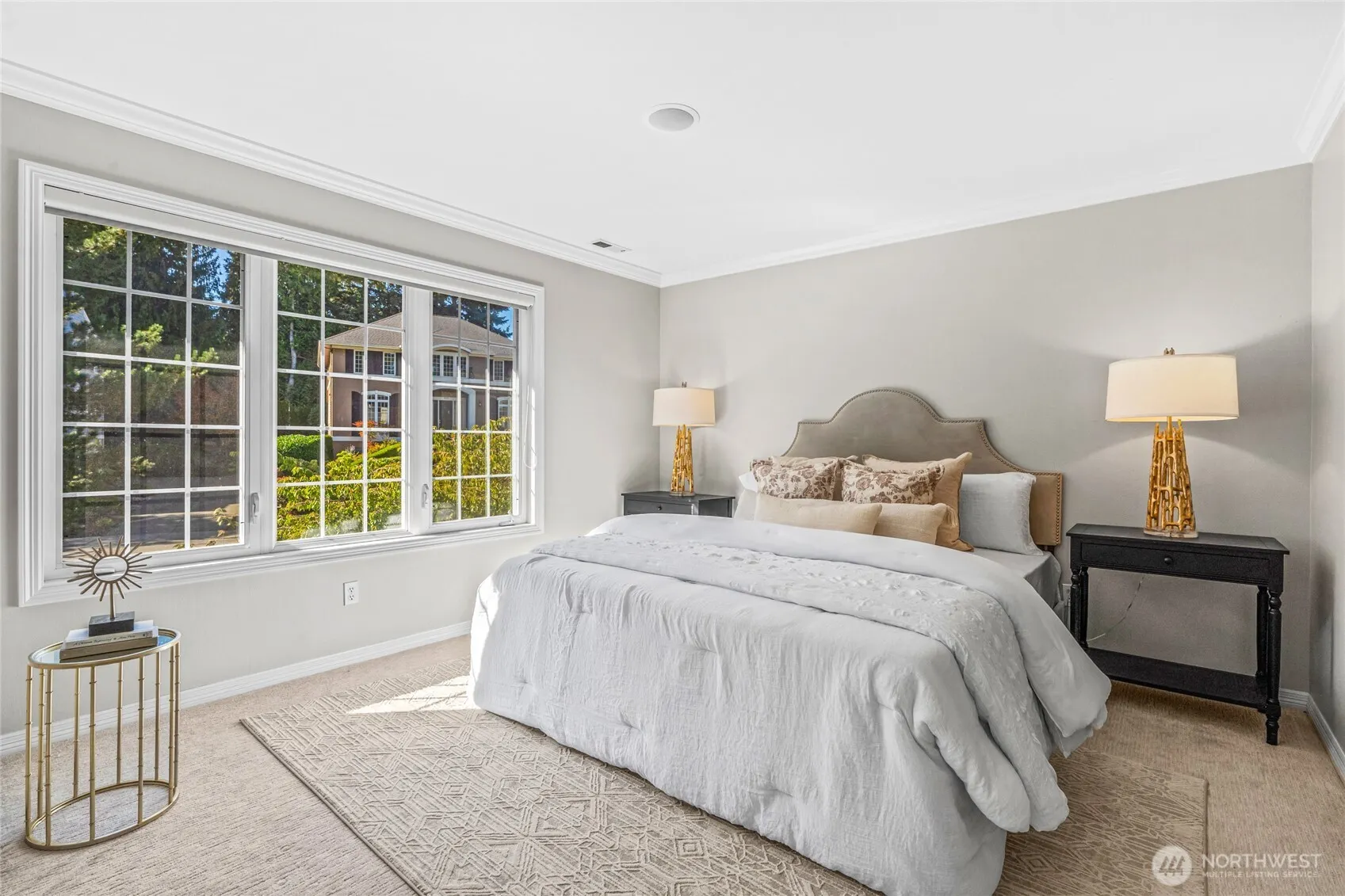4952 160th Court SE, Bellevue, WA 98006