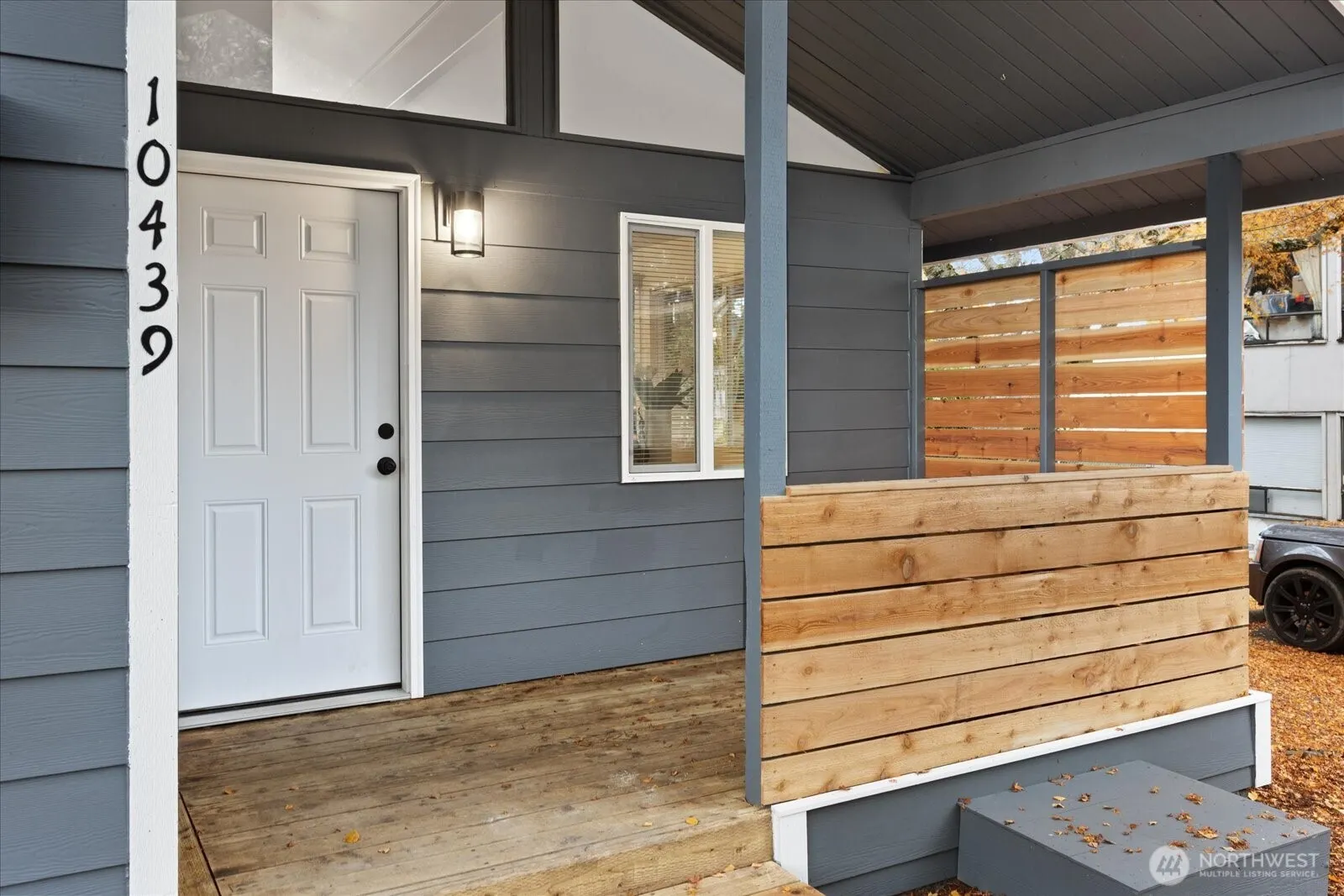 10439 17th Avenue SW, Seattle, WA 98146