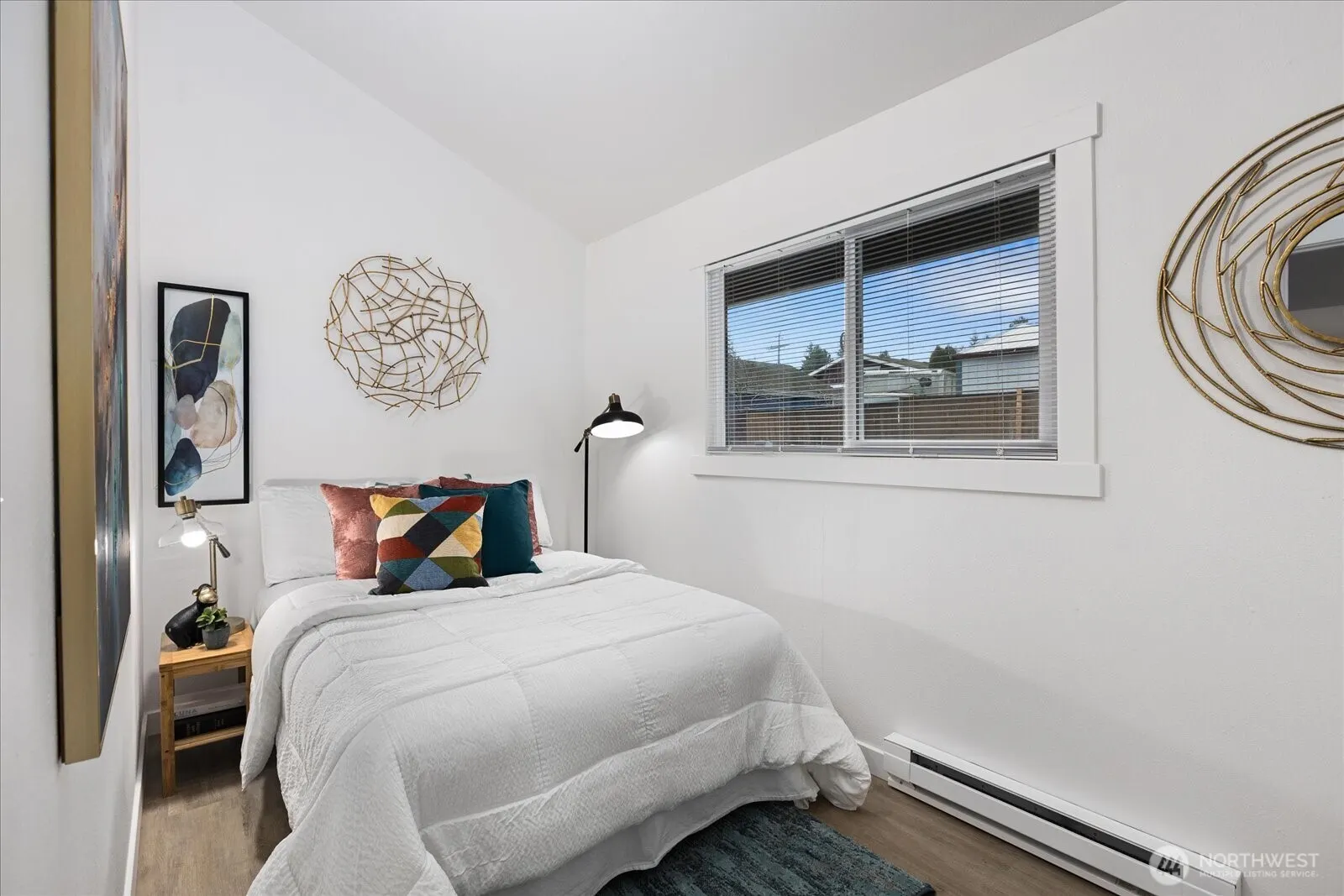 10439 17th Avenue SW, Seattle, WA 98146