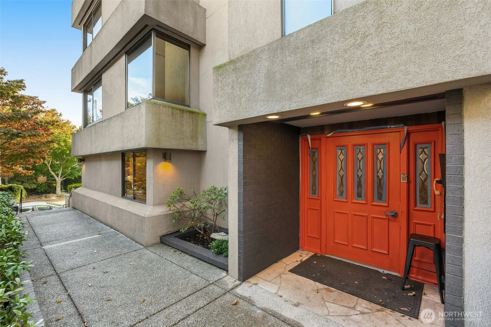 1627 California Avenue SW ##1, Seattle, WA 98116