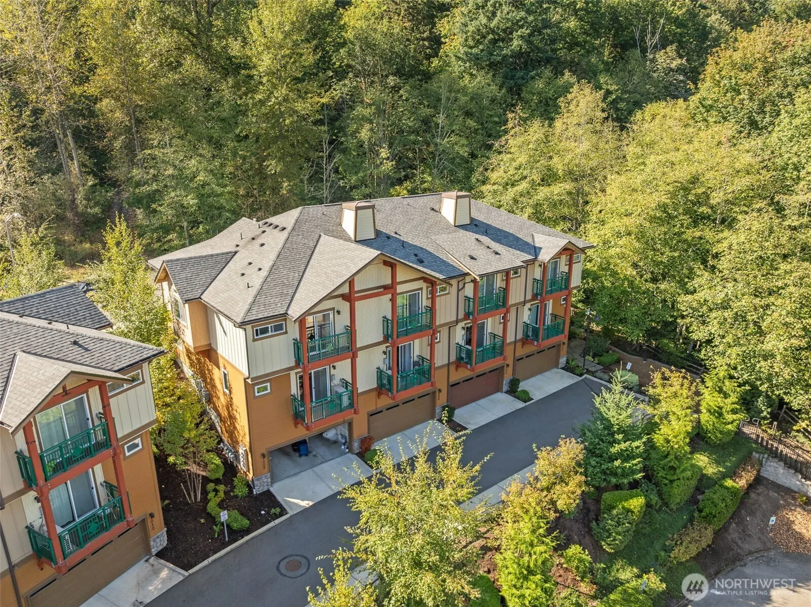 1002 Sunrise Place SW #N4, Issaquah, WA 98027