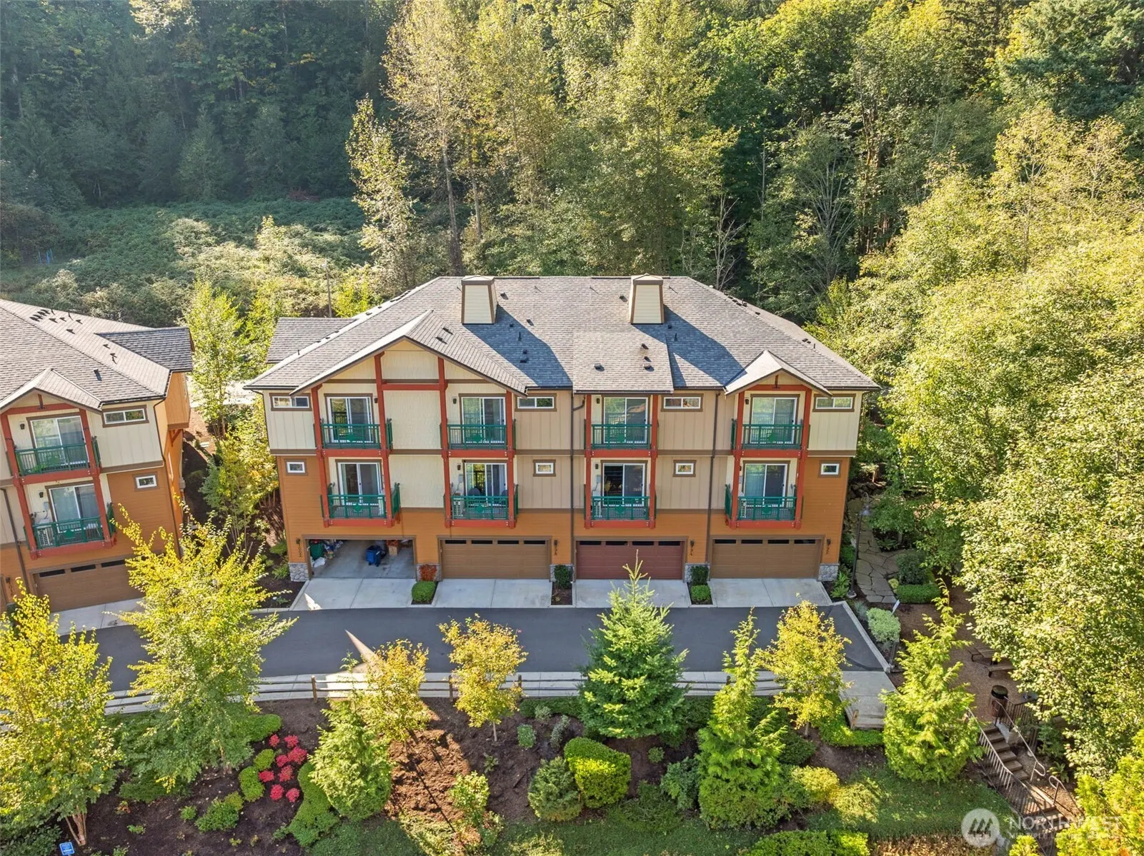 1002 Sunrise Place SW #N4, Issaquah, WA 98027