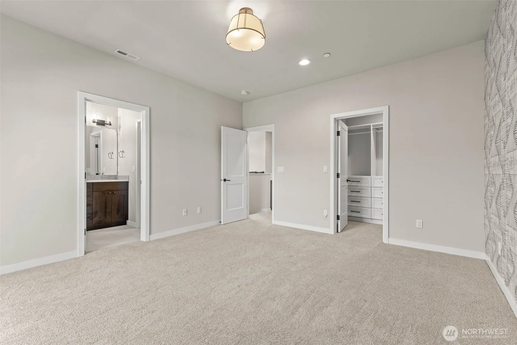 1002 Sunrise Place SW #N4, Issaquah, WA 98027