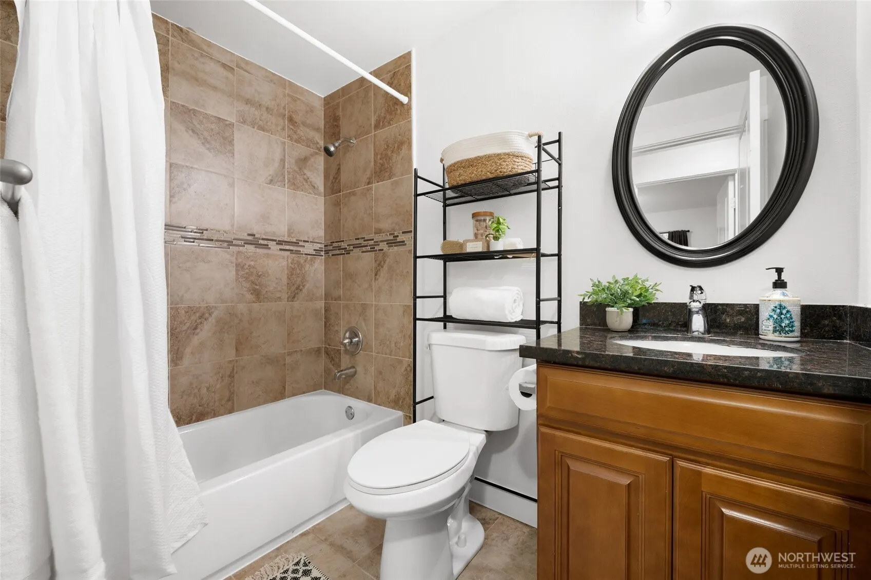 8535 NE 136th Street , Kirkland, WA 98034