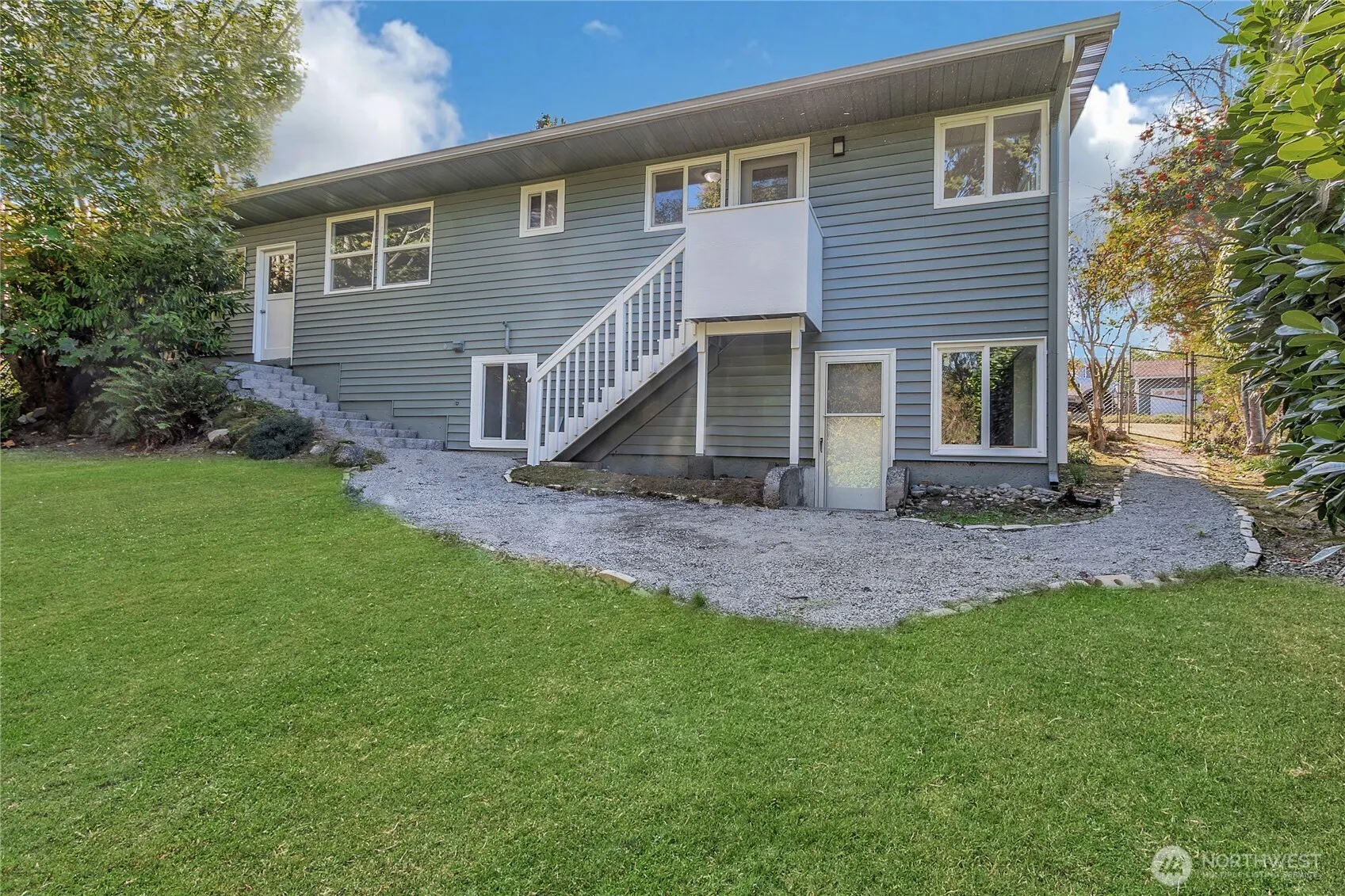 2306 S 249th Street , Kent, WA 98032