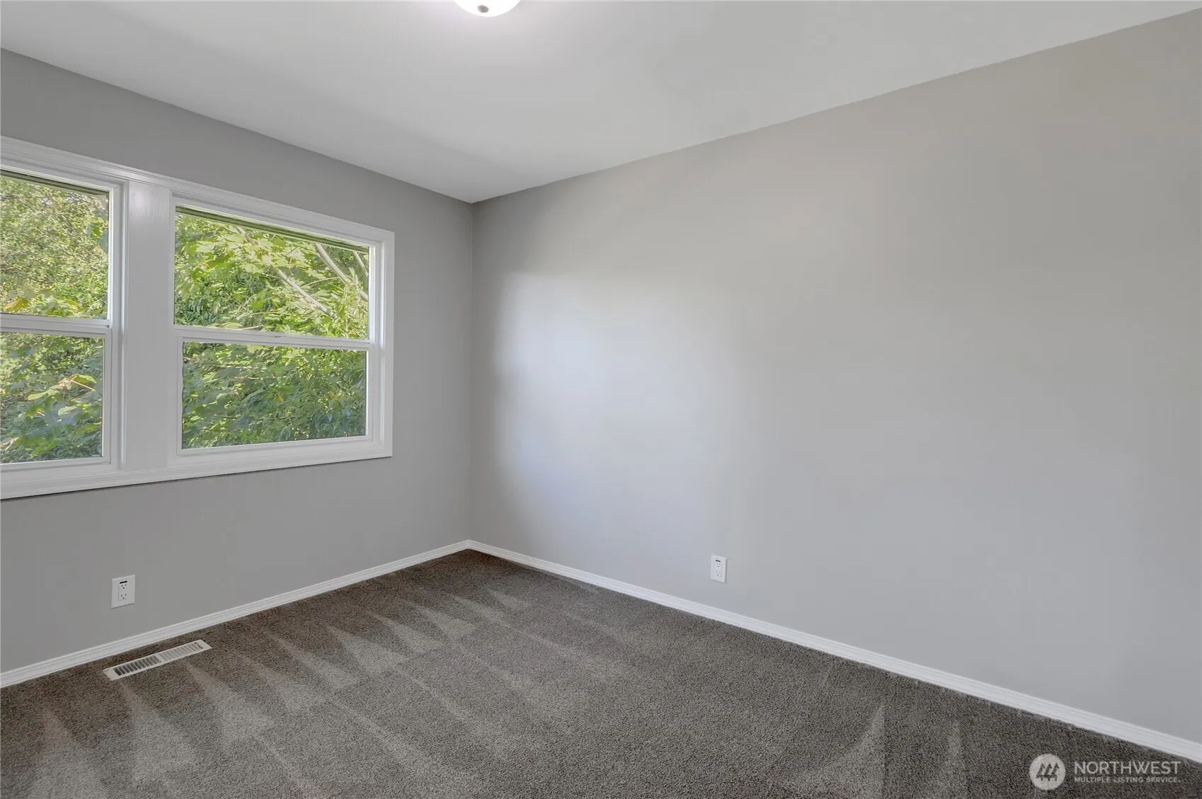 2306 S 249th Street , Kent, WA 98032