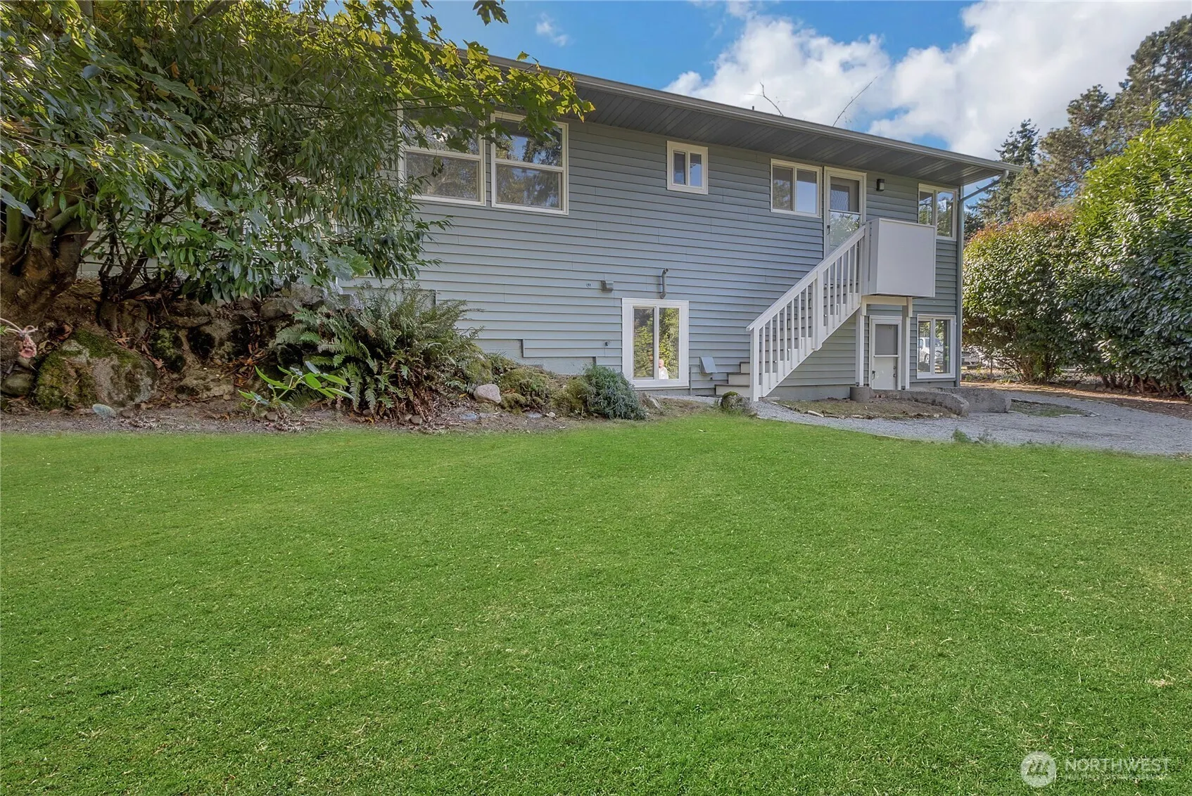 2306 S 249th Street , Kent, WA 98032