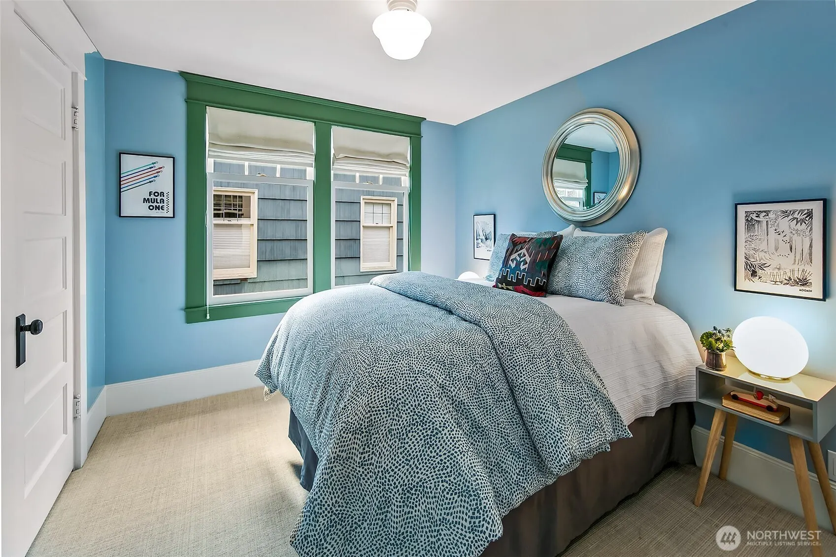 3879 44th Avenue NE, Seattle, WA 98105