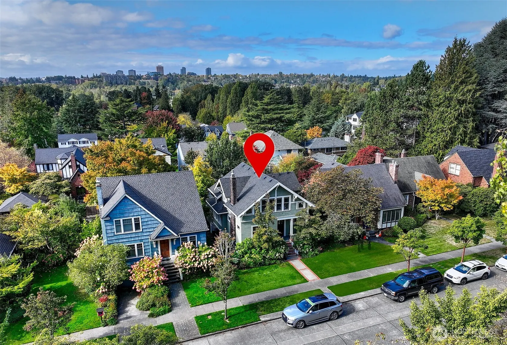 3879 44th Avenue NE, Seattle, WA 98105