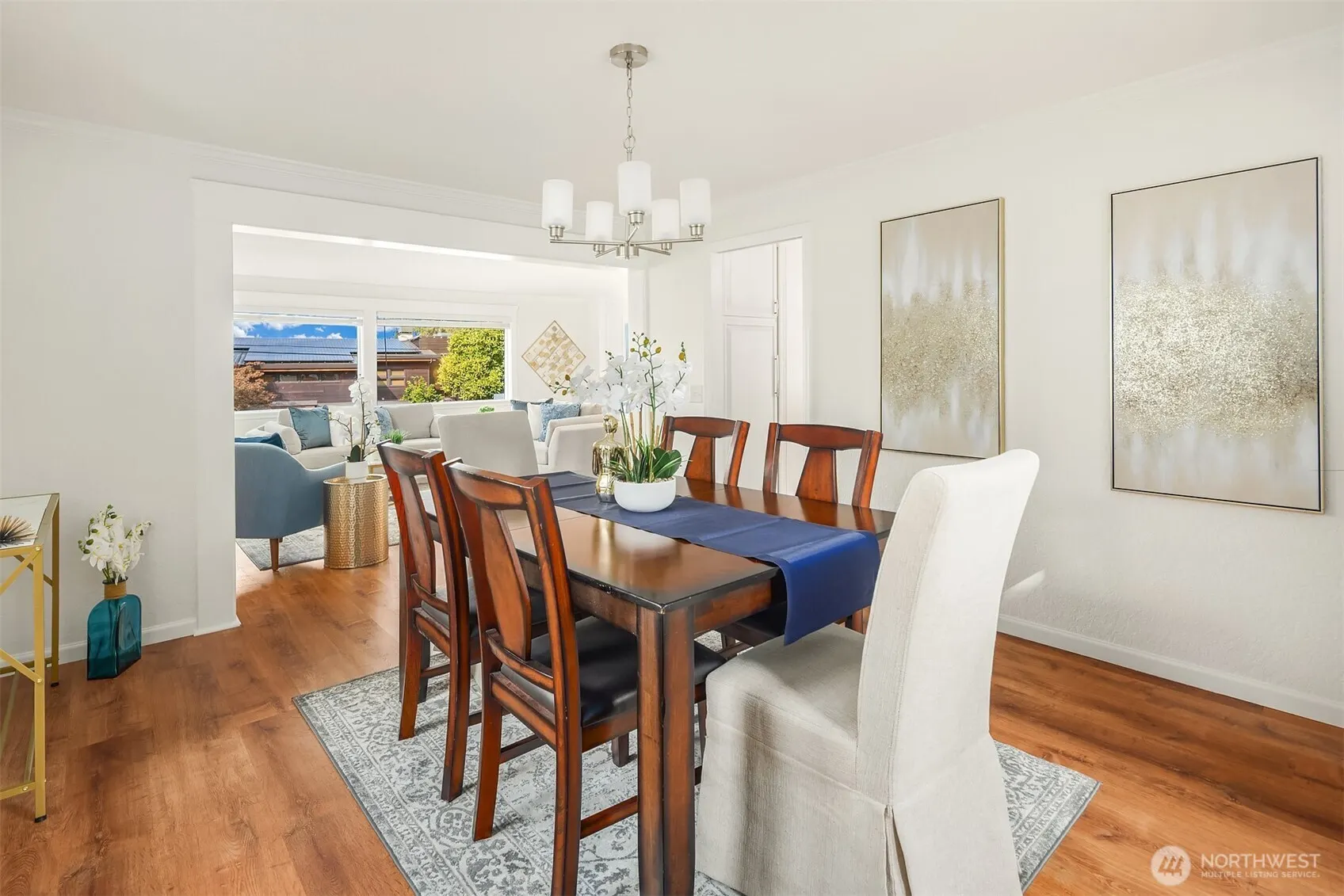 18811 SE 42nd Street , Issaquah, WA 98027