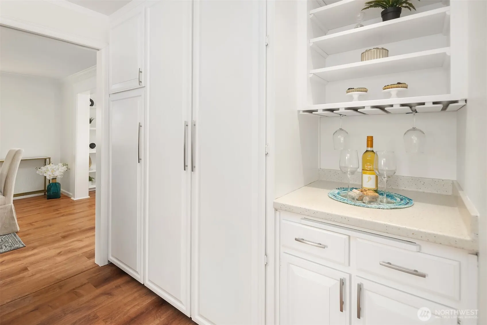 18811 SE 42nd Street , Issaquah, WA 98027