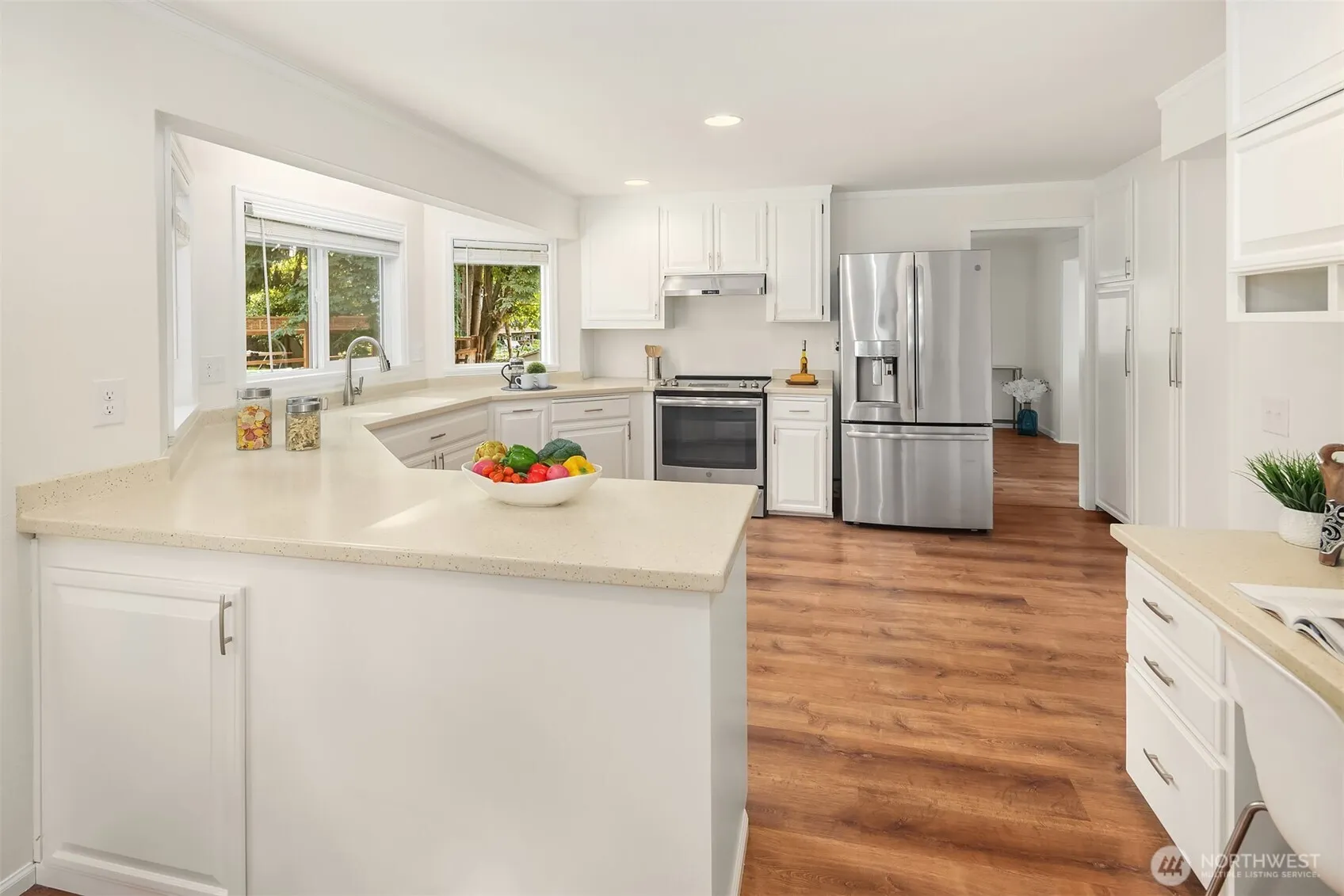 18811 SE 42nd Street , Issaquah, WA 98027