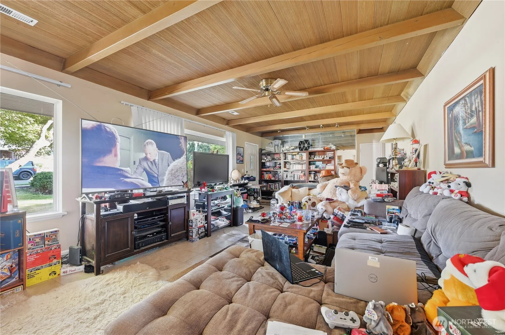 18640 48th Avenue W, Lynnwood, WA 98037