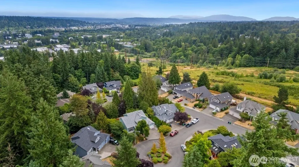 9306 138th Court NE, Redmond, WA 98052