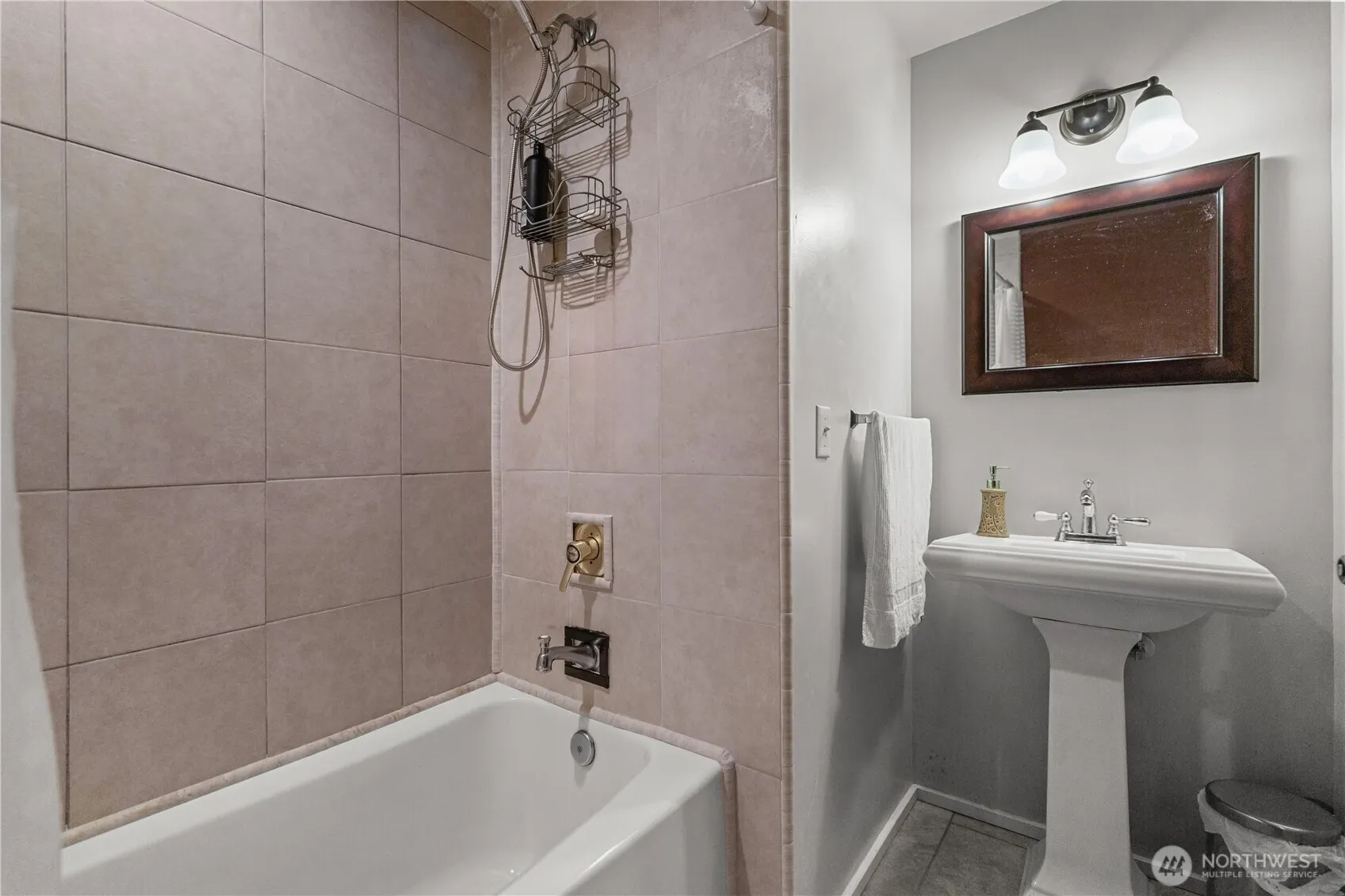 2915 W Lake Sammamish Pkwy NE , Redmond, WA 98052