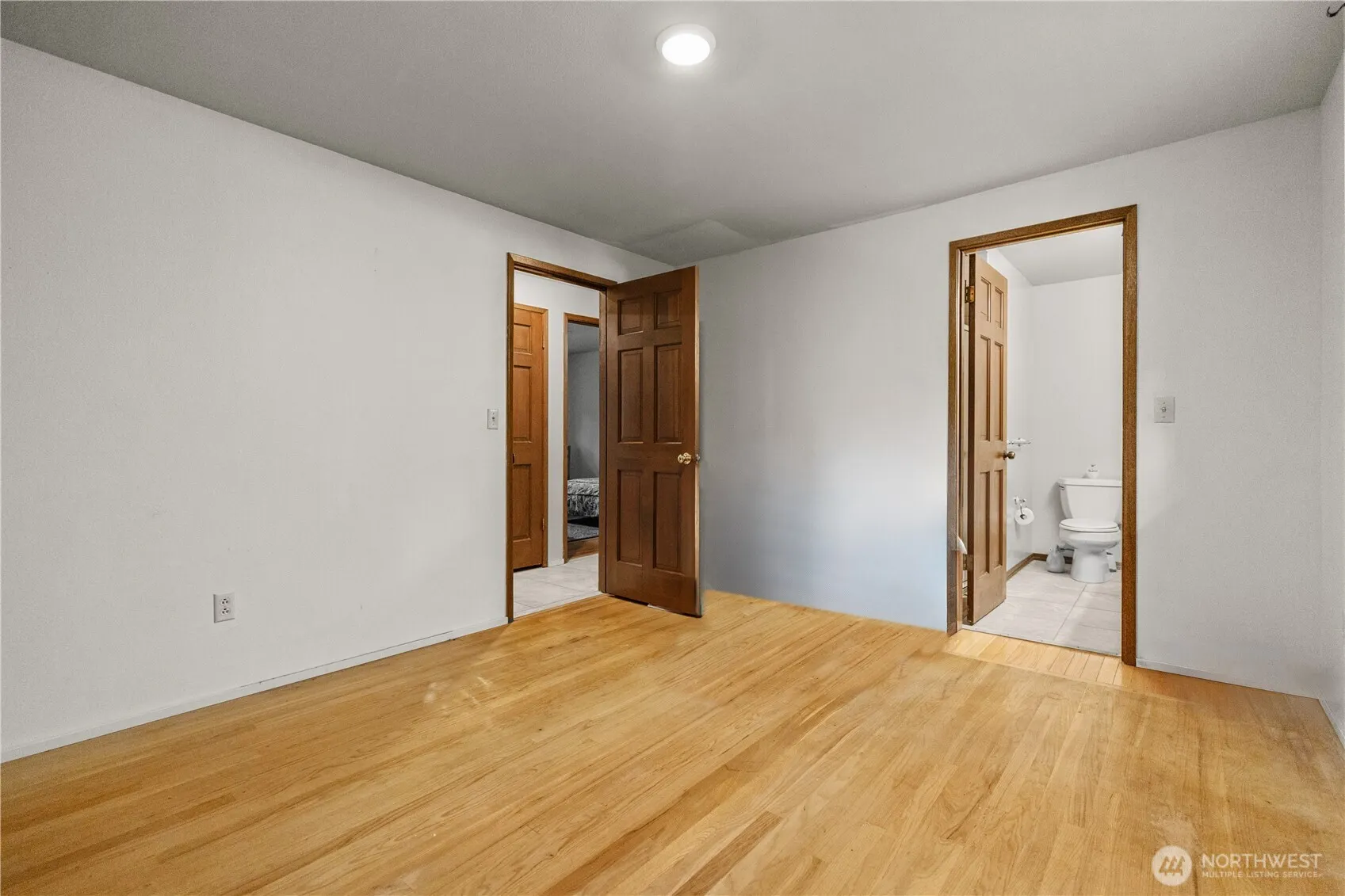 2915 W Lake Sammamish Pkwy NE , Redmond, WA 98052