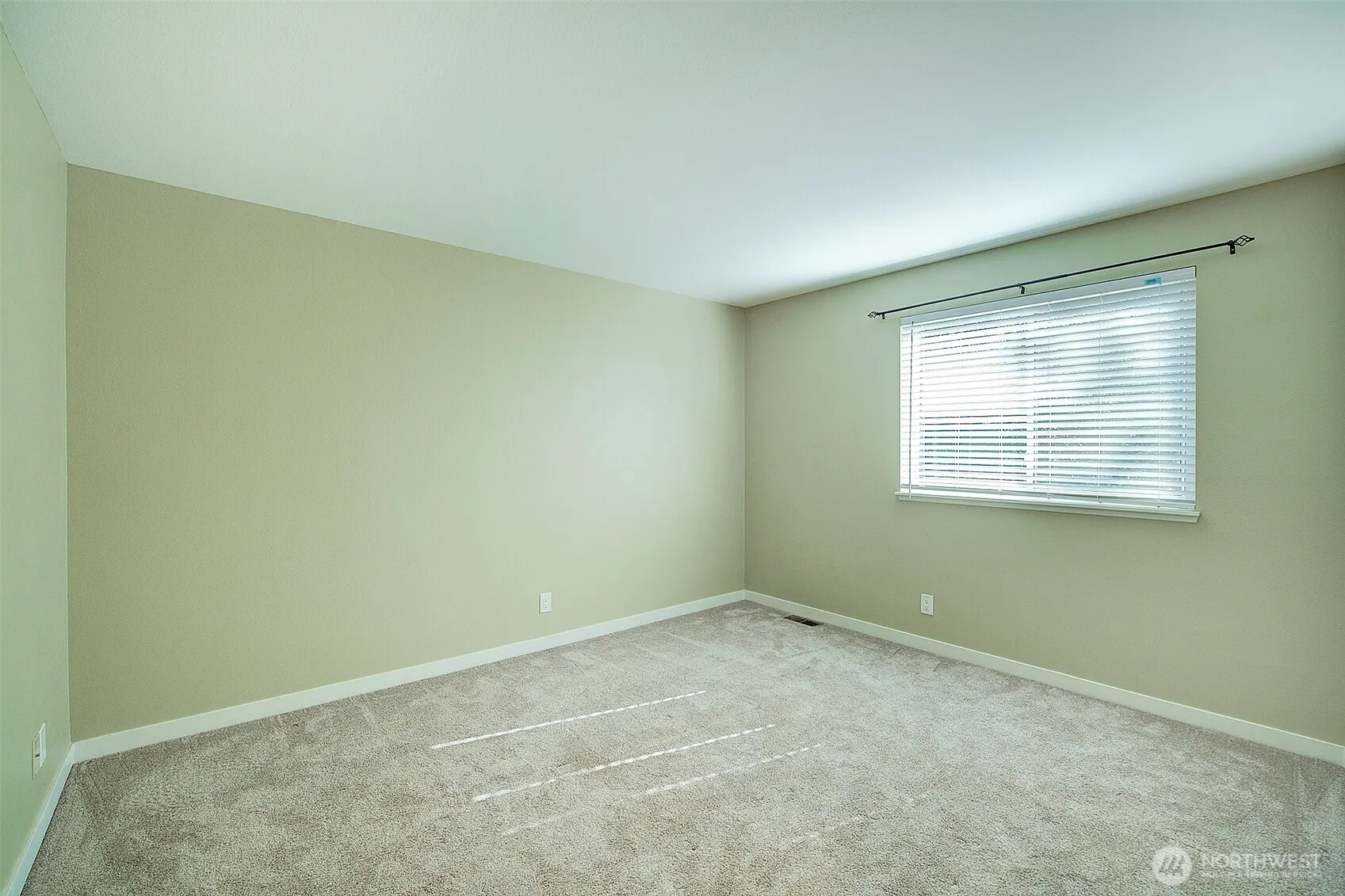 24209 SE 45th Street , Sammamish, WA 98029