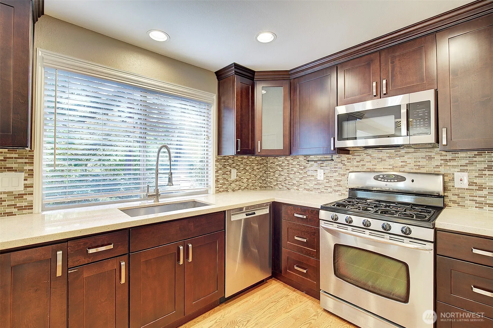 24209 SE 45th Street , Sammamish, WA 98029