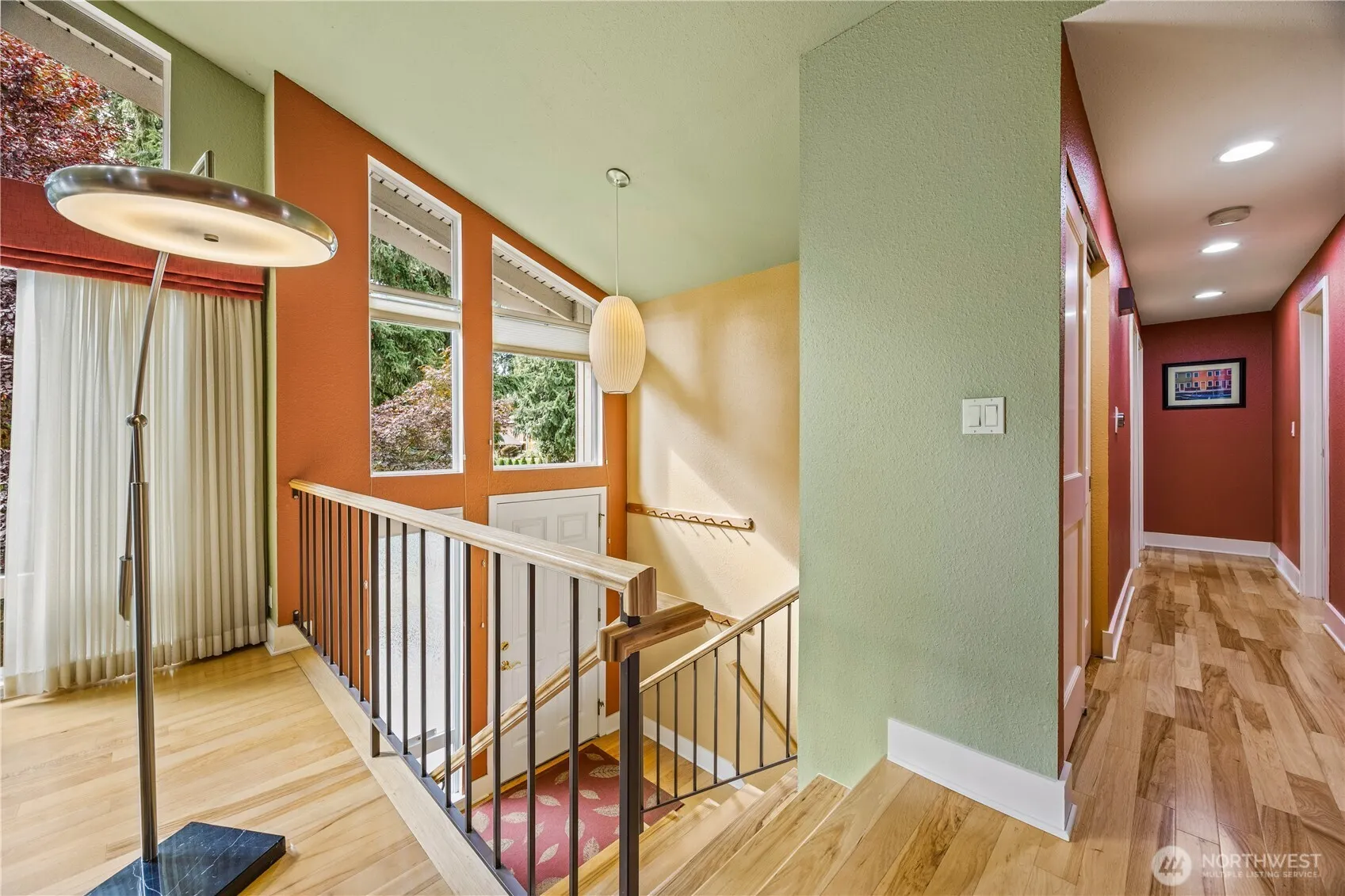 19540 129th Court NE, Bothell, WA 98011