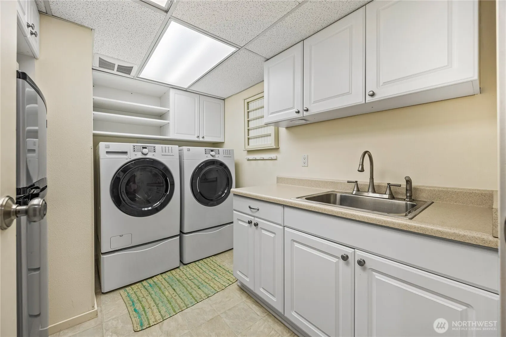19540 129th Court NE, Bothell, WA 98011