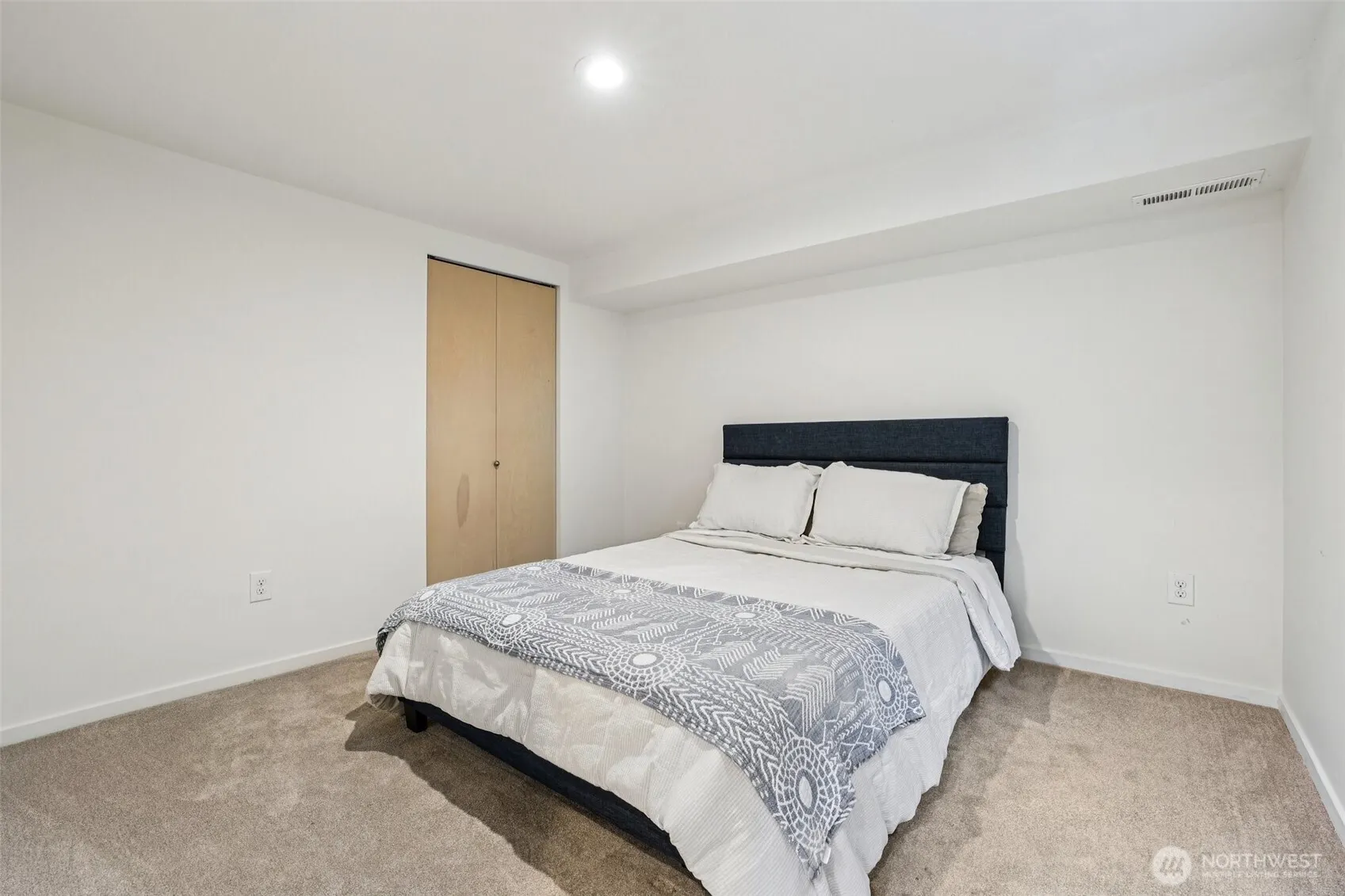 3053 62nd Avenue SW, Seattle, WA 98116