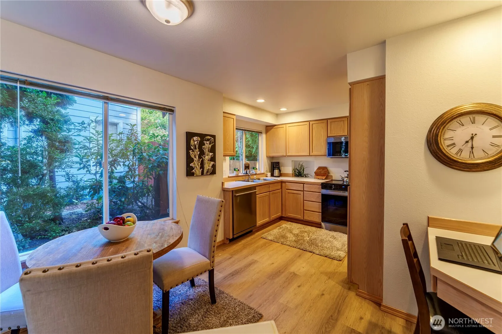 18809 SE 20th Dr , Bothell, WA 98012