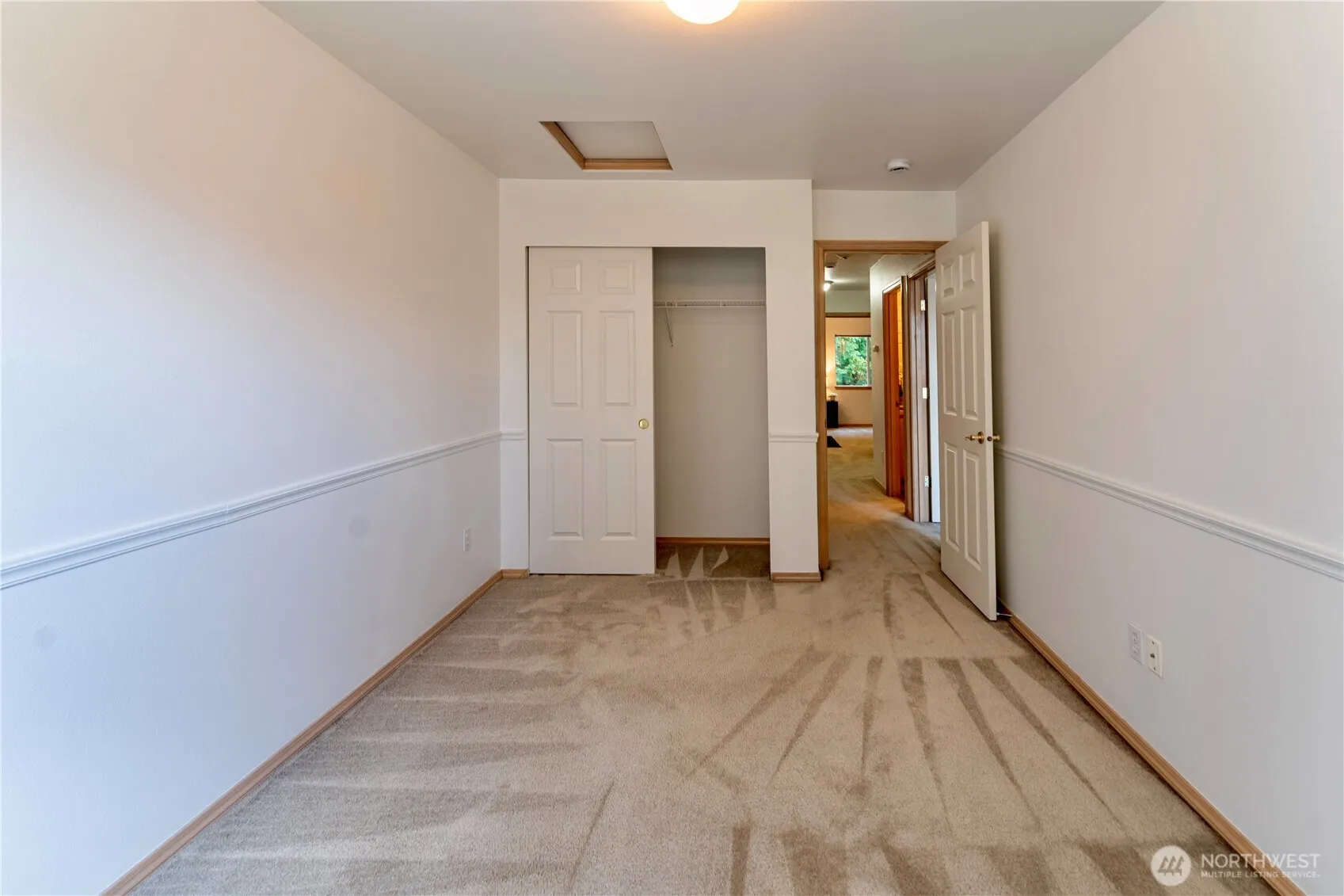 18809 SE 20th Dr , Bothell, WA 98012