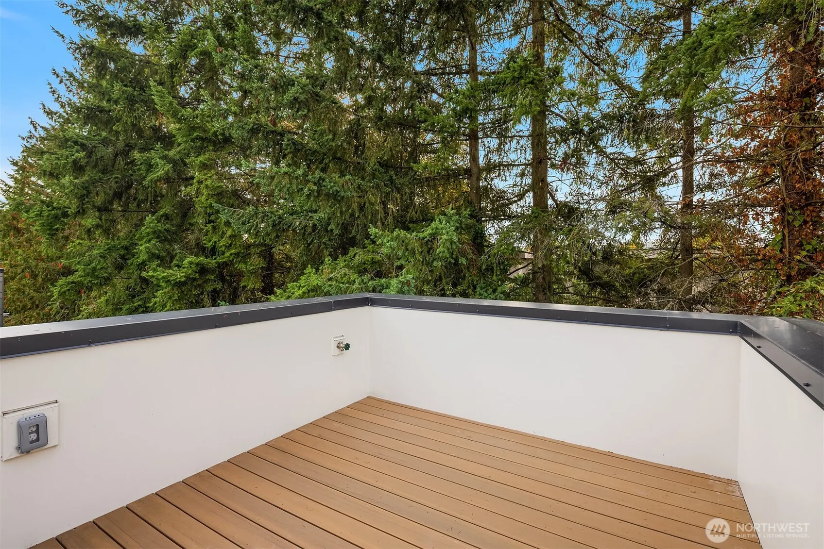 10821 11th Avenue NE, Seattle, WA 98125