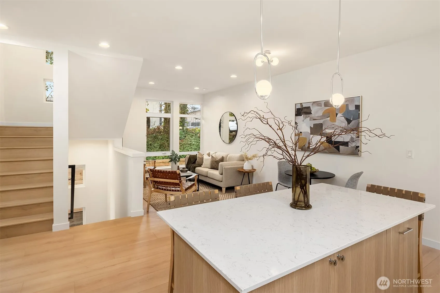 10821 11th Avenue NE, Seattle, WA 98125