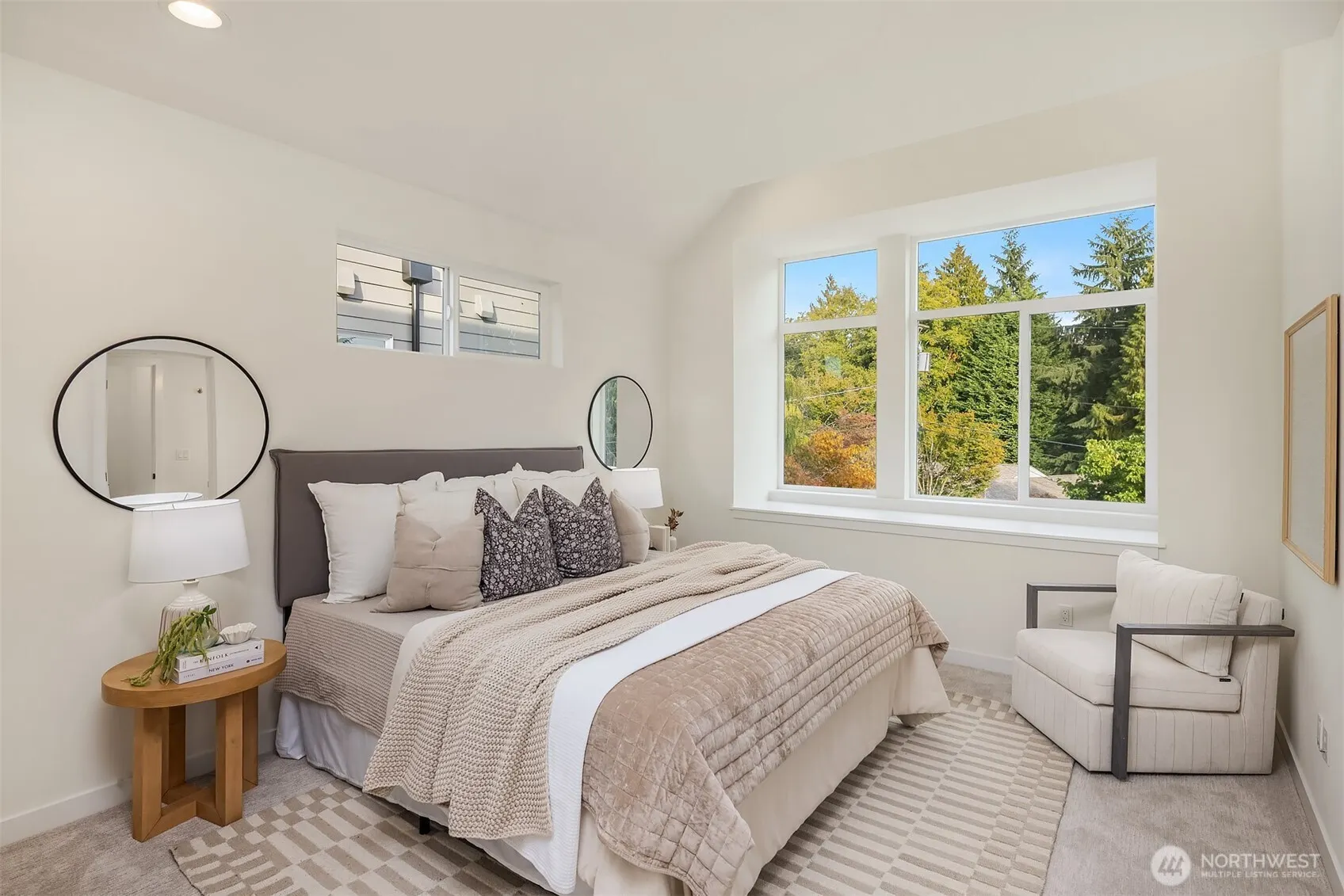 10827 11th Avenue NE, Seattle, WA 98125