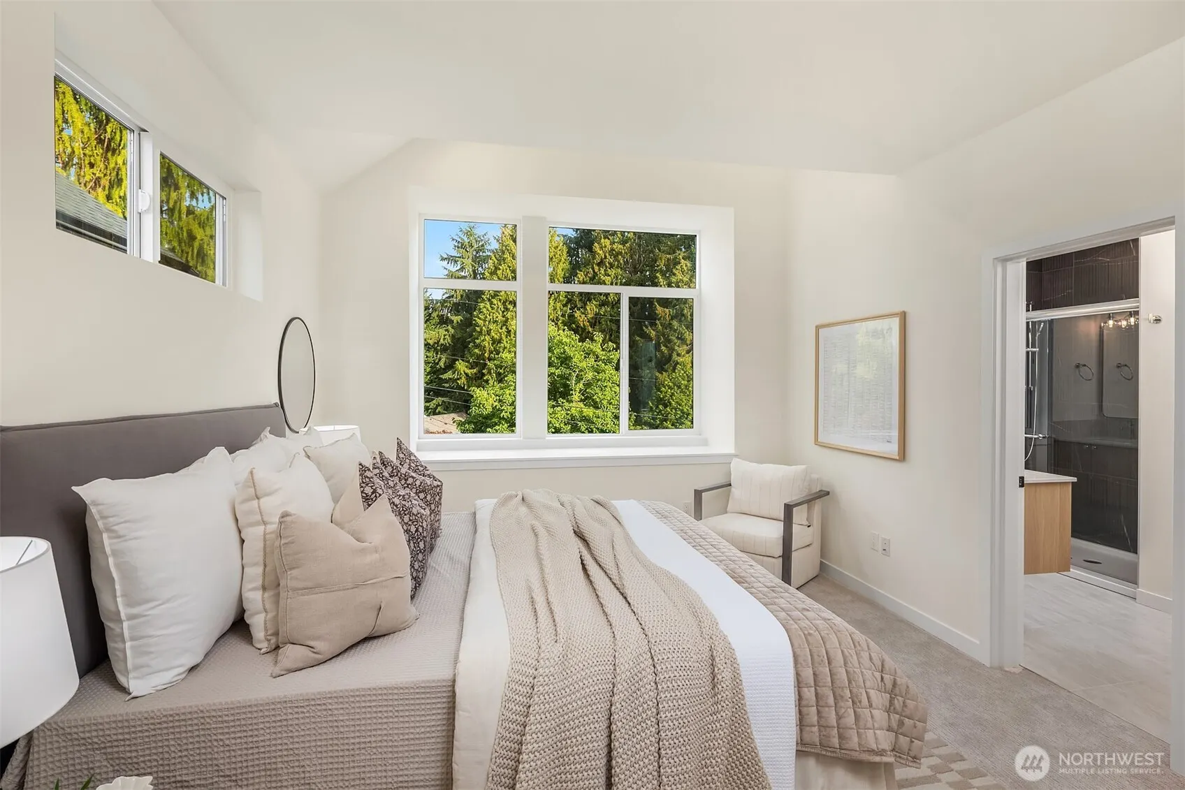 10827 11th Avenue NE, Seattle, WA 98125