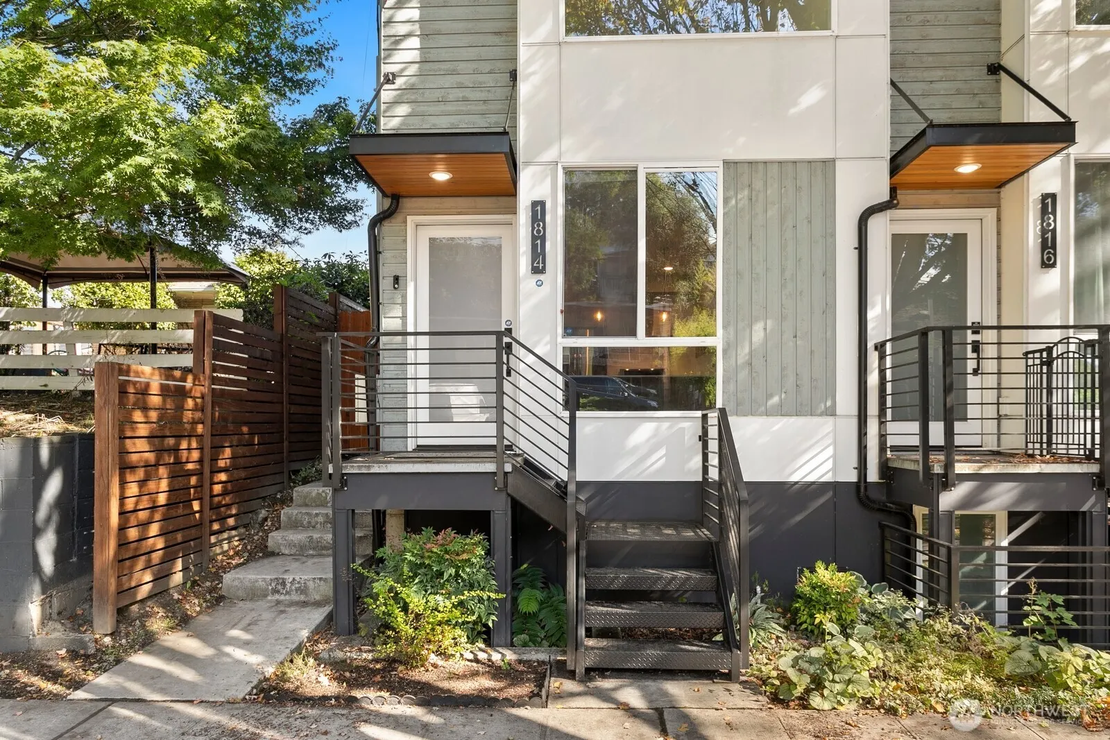 1814 S 15th Ave Avenue , Seattle, WA 98144