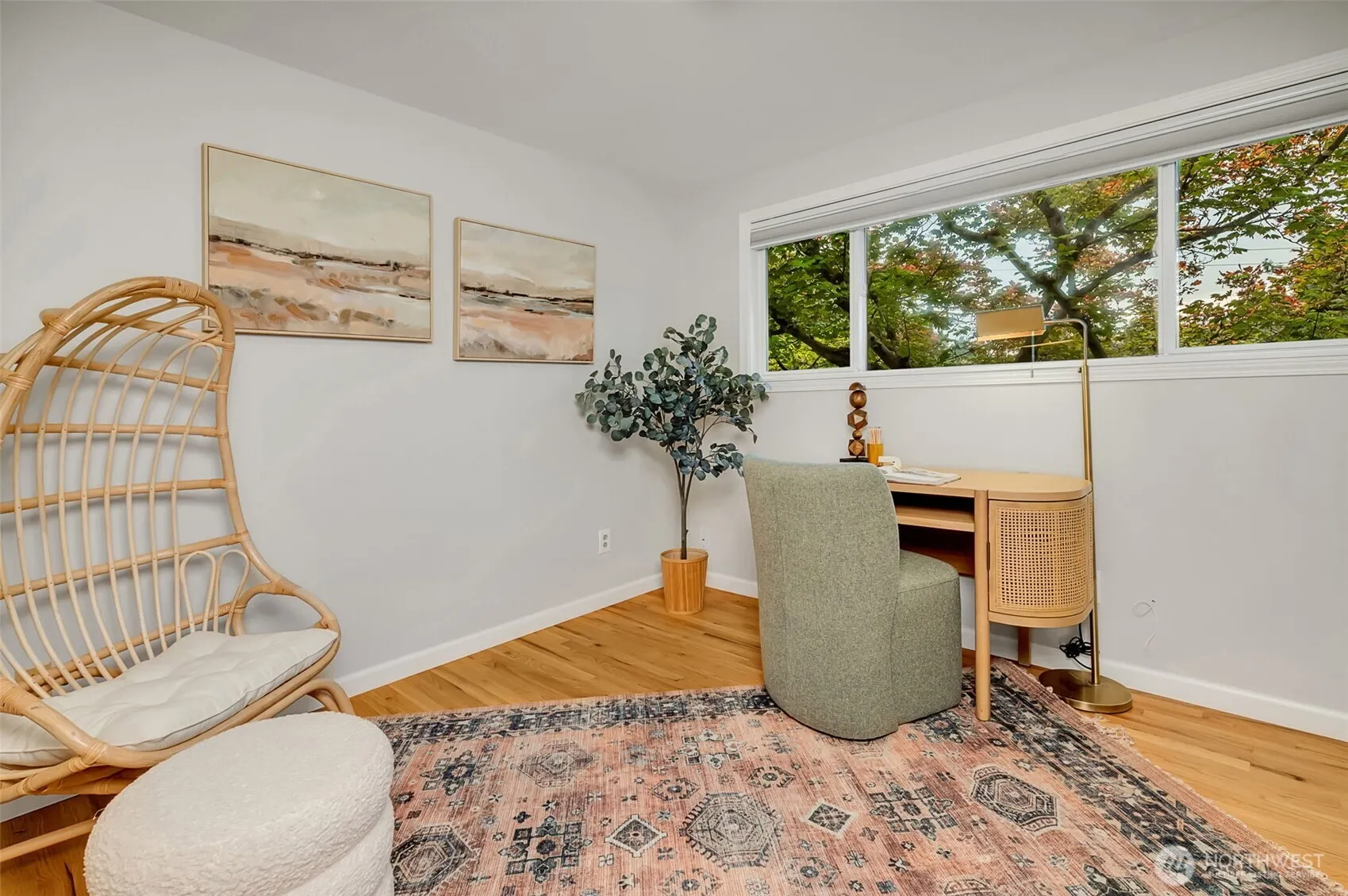10203 20th Avenue NE, Seattle, WA 98125