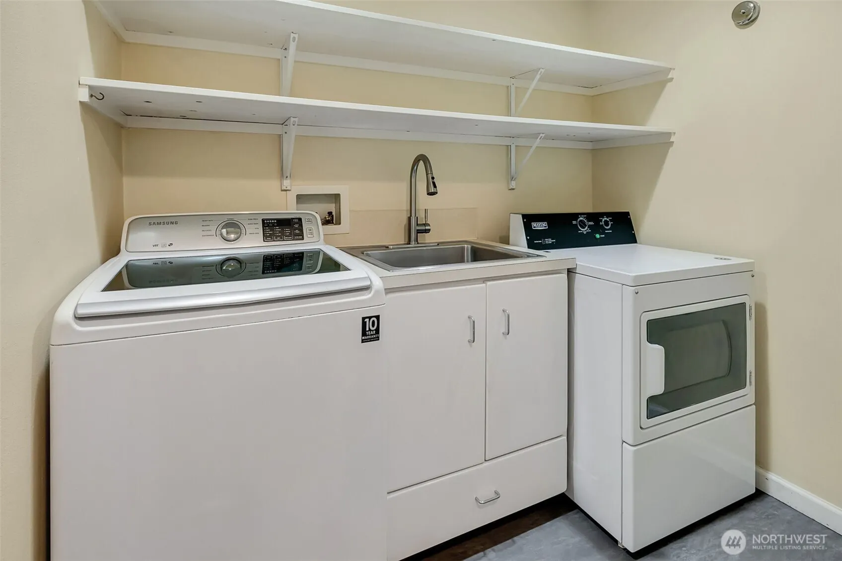 10203 20th Avenue NE, Seattle, WA 98125