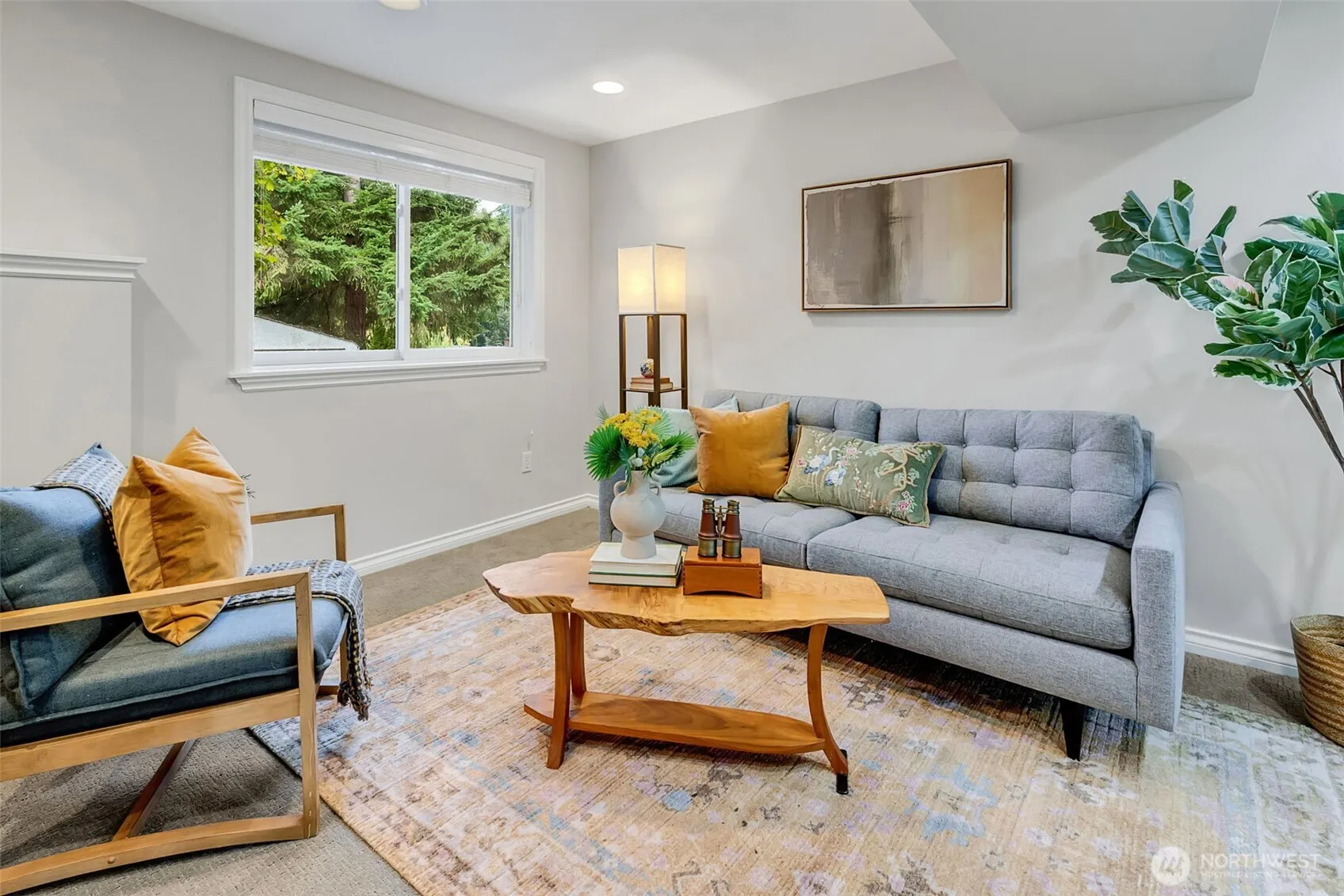 10203 20th Avenue NE, Seattle, WA 98125