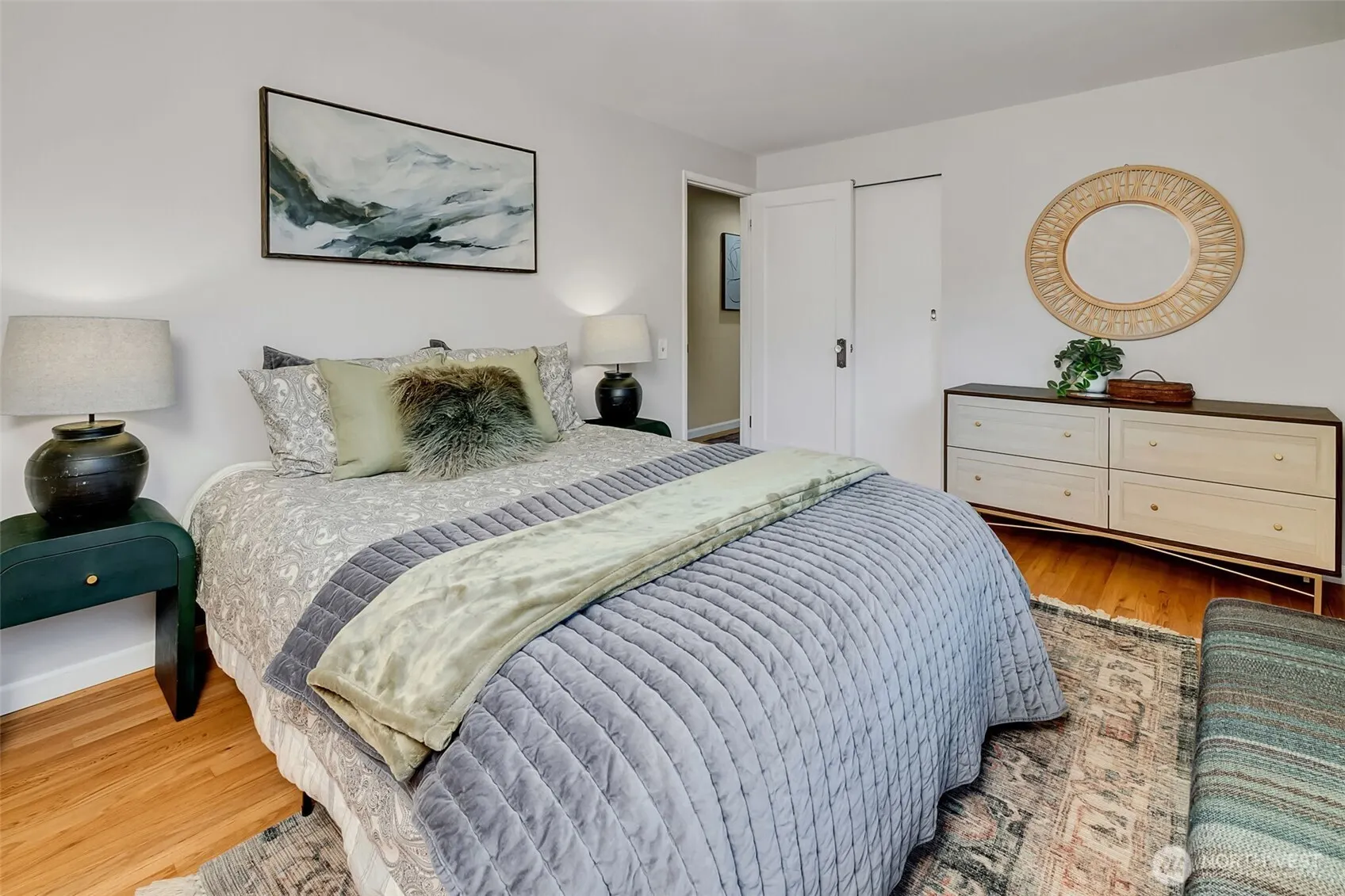 10203 20th Avenue NE, Seattle, WA 98125