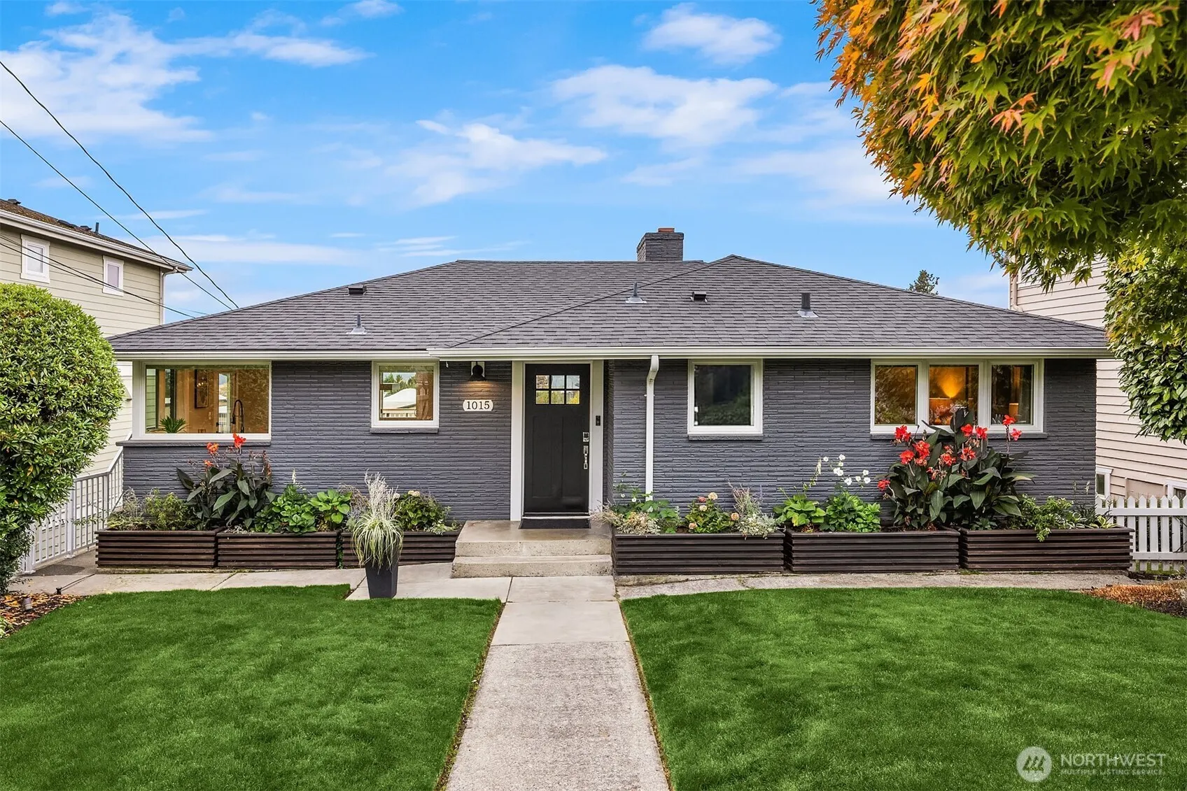 1015 1st Street , Kirkland, WA 98033