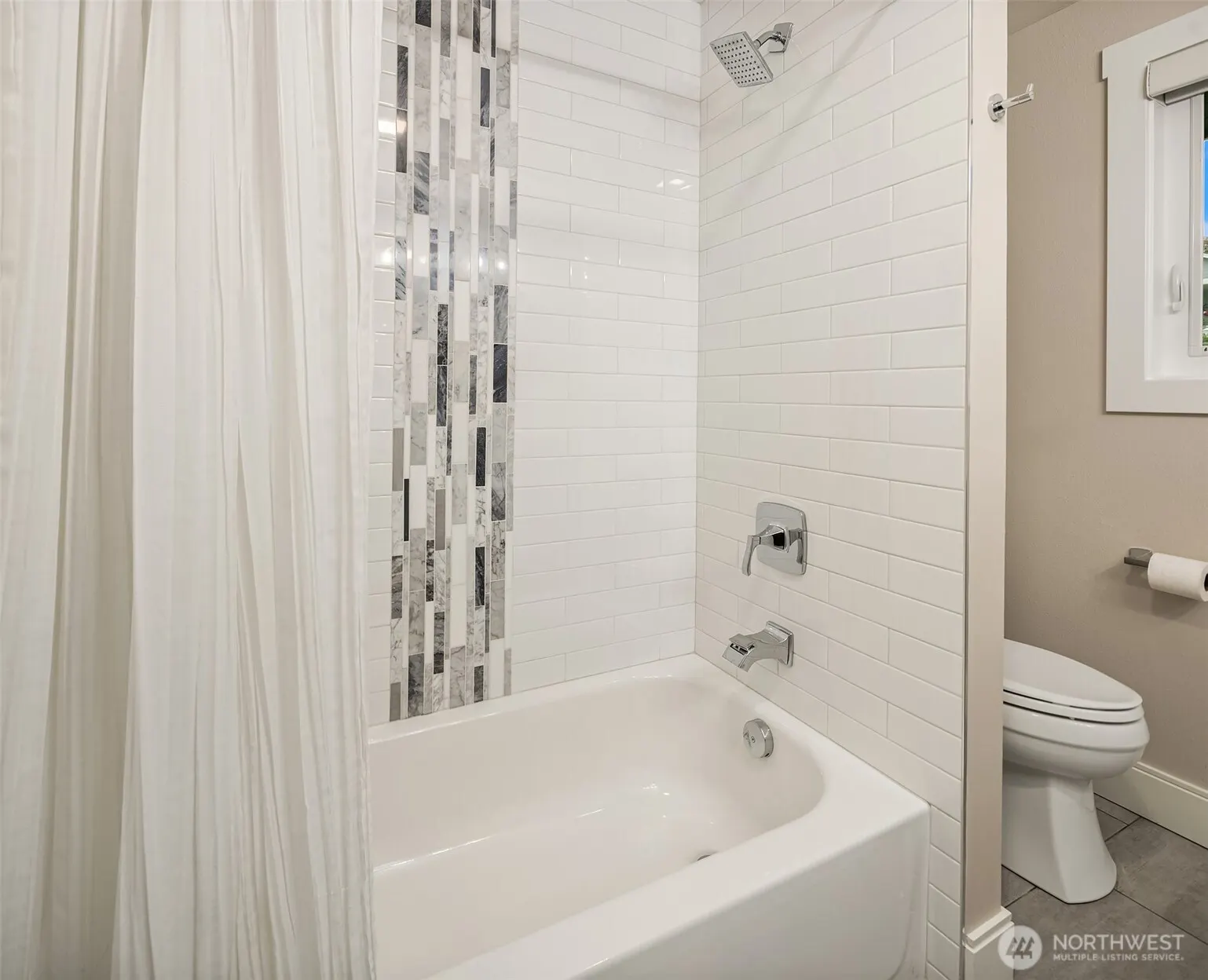 1015 1st Street , Kirkland, WA 98033