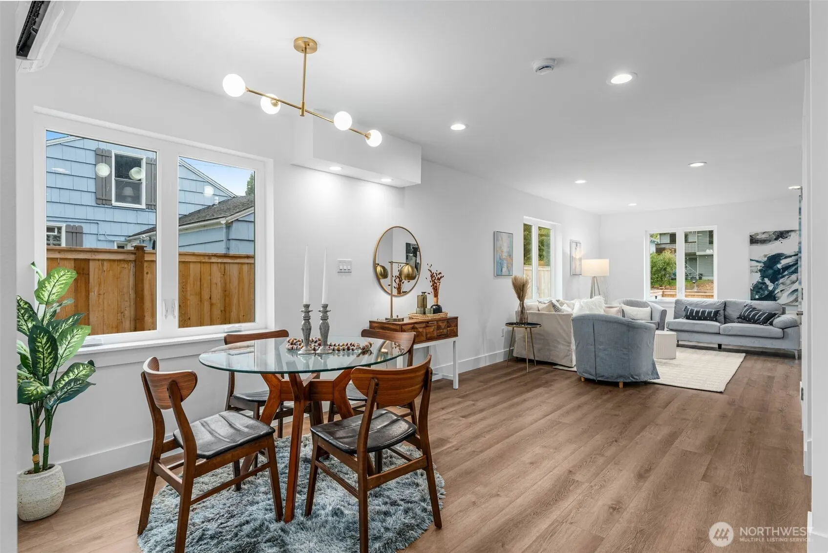 9253 6th Avenue NW, Seattle, WA 98117