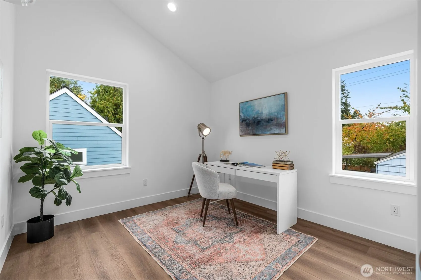 9253 6th Avenue NW, Seattle, WA 98117