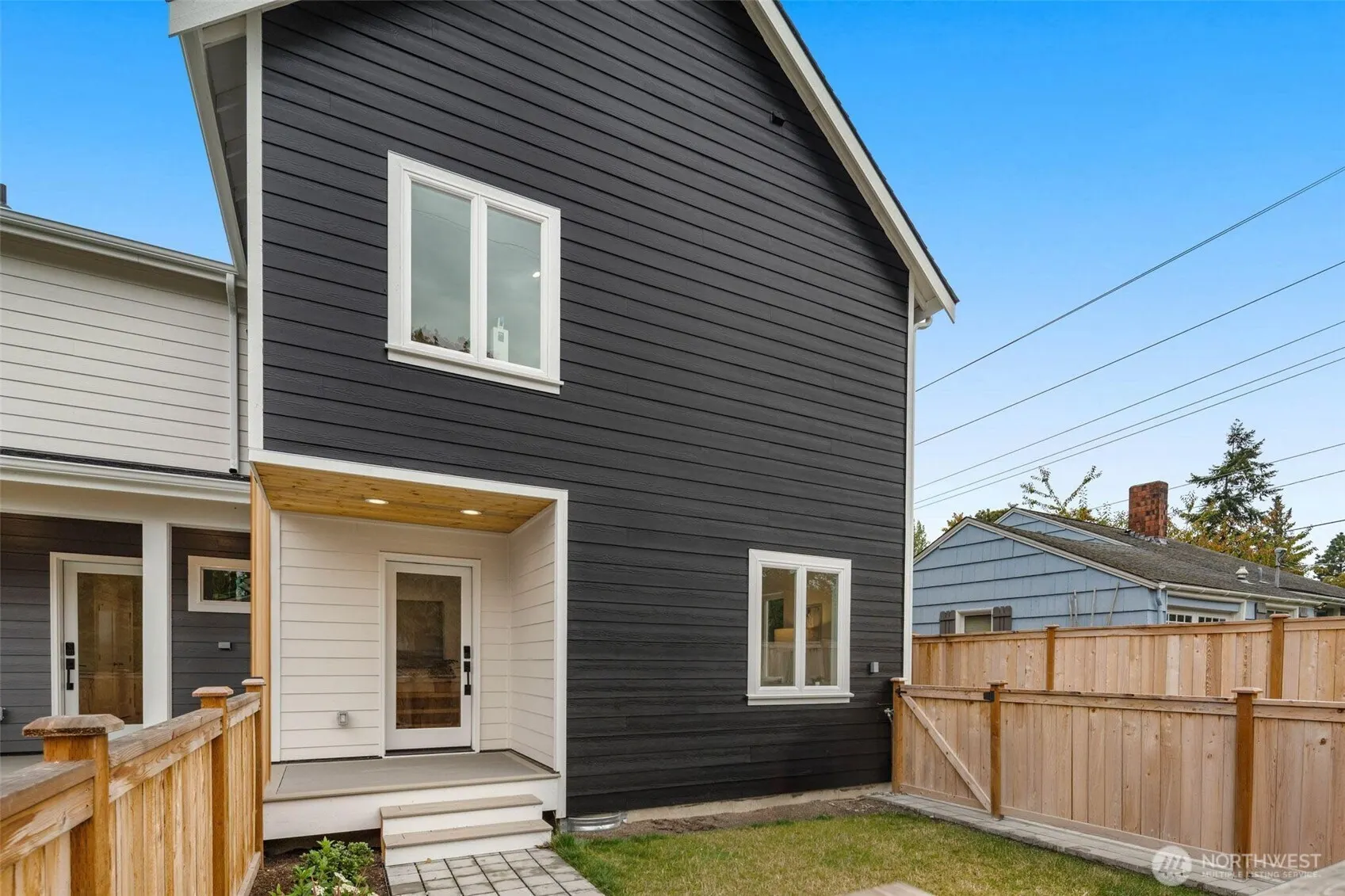 9253 6th Avenue NW, Seattle, WA 98117